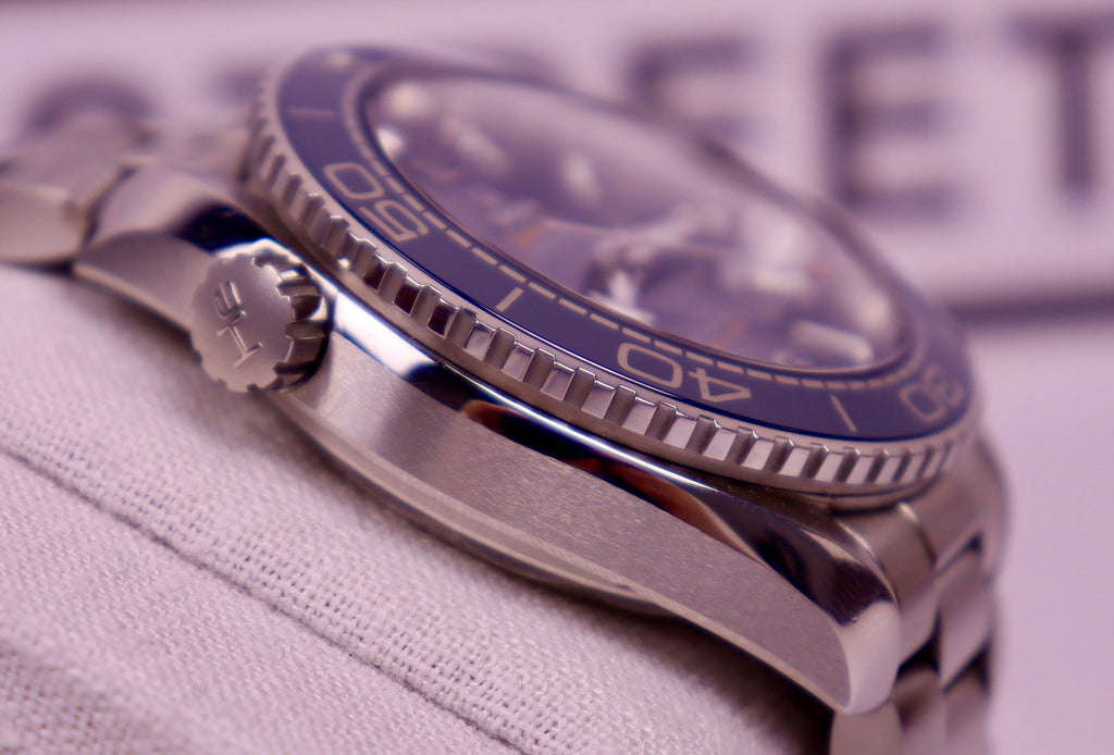 Case #334 — Omega Seamaster Planet Ocean 600M Ref. 215.30.44.21.03.001