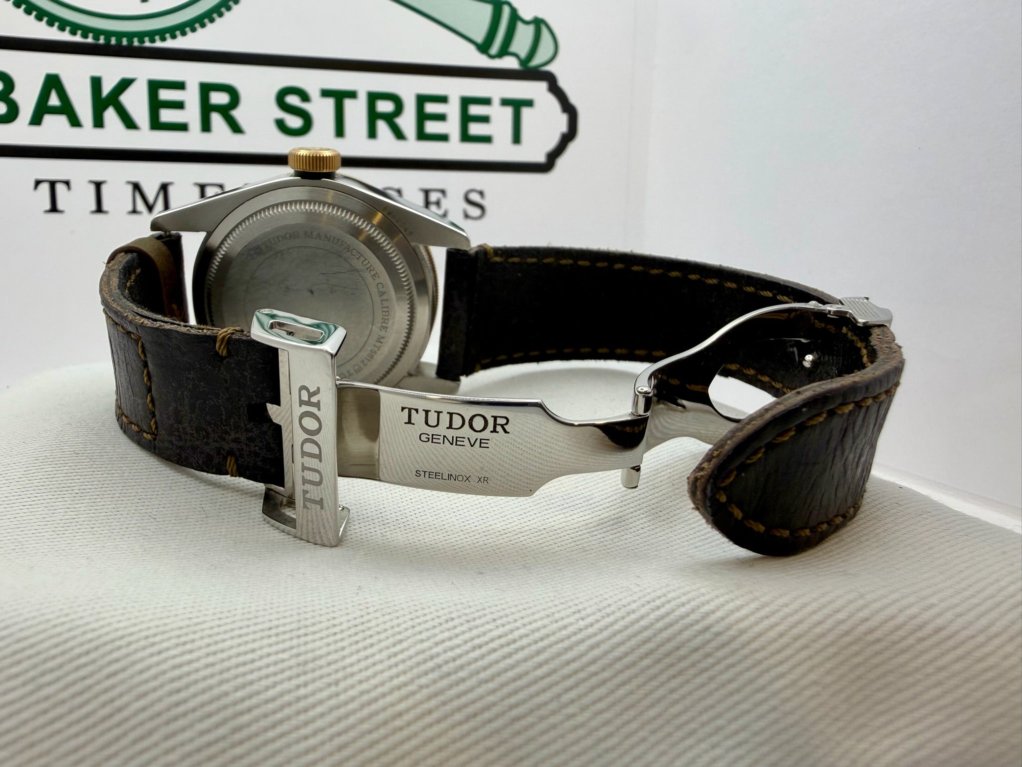 Case #107: Tudor Black Bay Heritage Two-Tone Champagne Dial 79733N