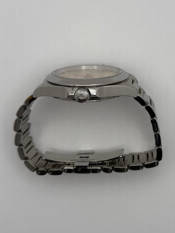 Case #122 — Longines Conquest 38mm “Champagne Dial” Ref. L3.720.4.62.6