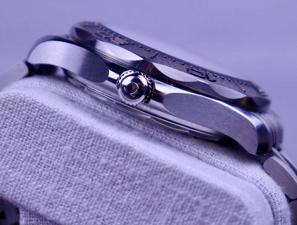 Case #708 — Omega Seamaster 300 Nekton Ref. 210.30.42.20.01.002
