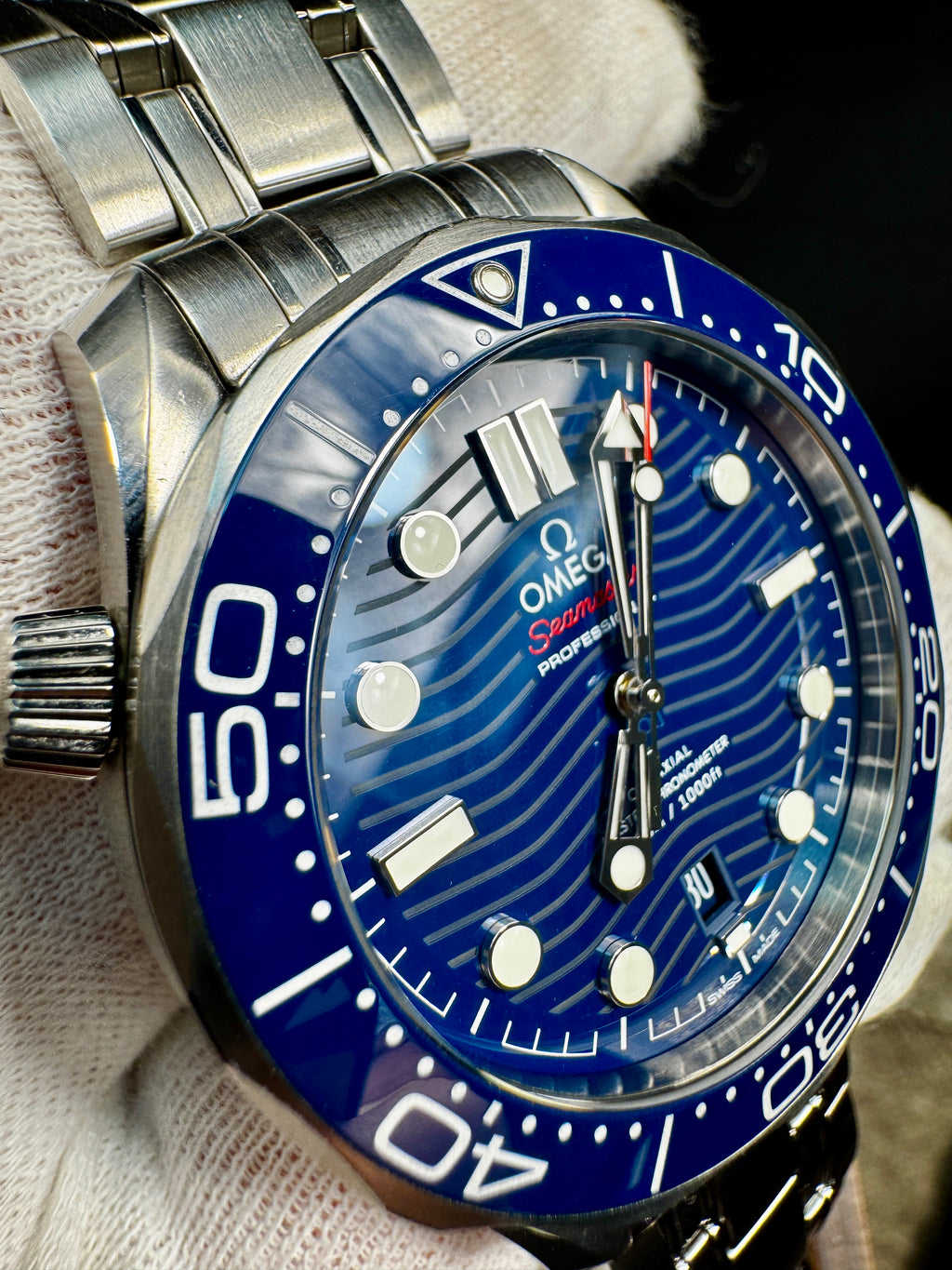 Omega Seamaster Professional Diver 300M - Ref. 210.30.42.20.03.001