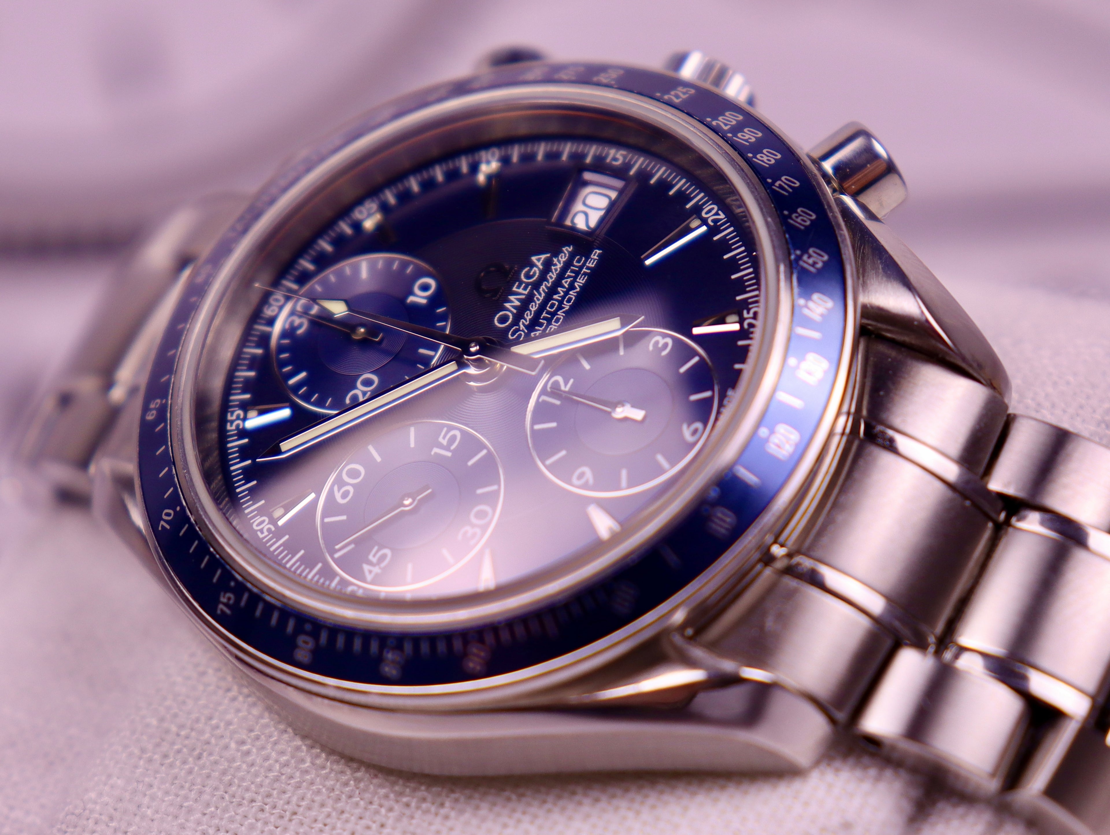 Case #288 — Omega Speedmaster Date Blue Ref. 3212.80.00