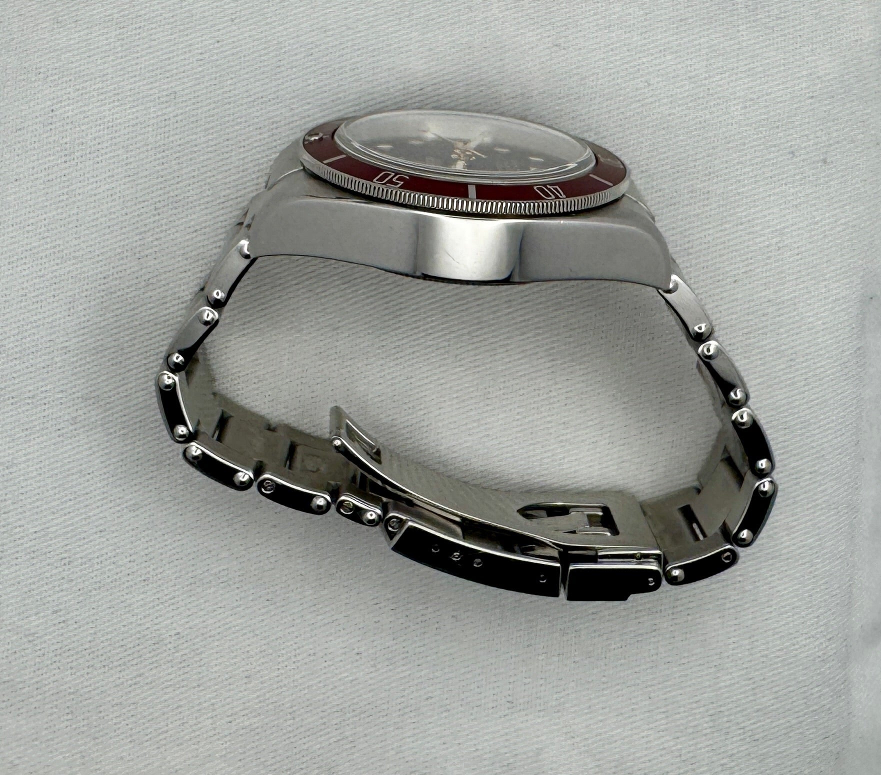Case #100: Tudor Black Bay Heritage  Ref: 79230R