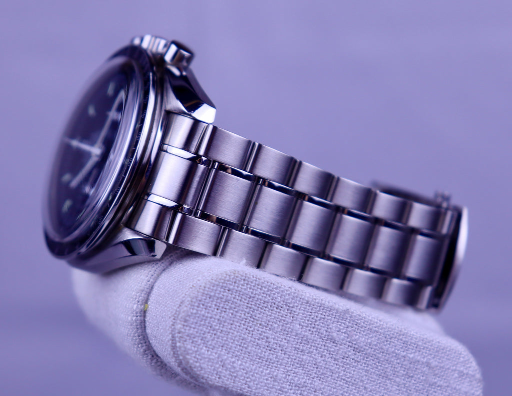Case #653 — Omega Speedmaster Professional Moonwatch (Hesalite) Ref. 3570.50