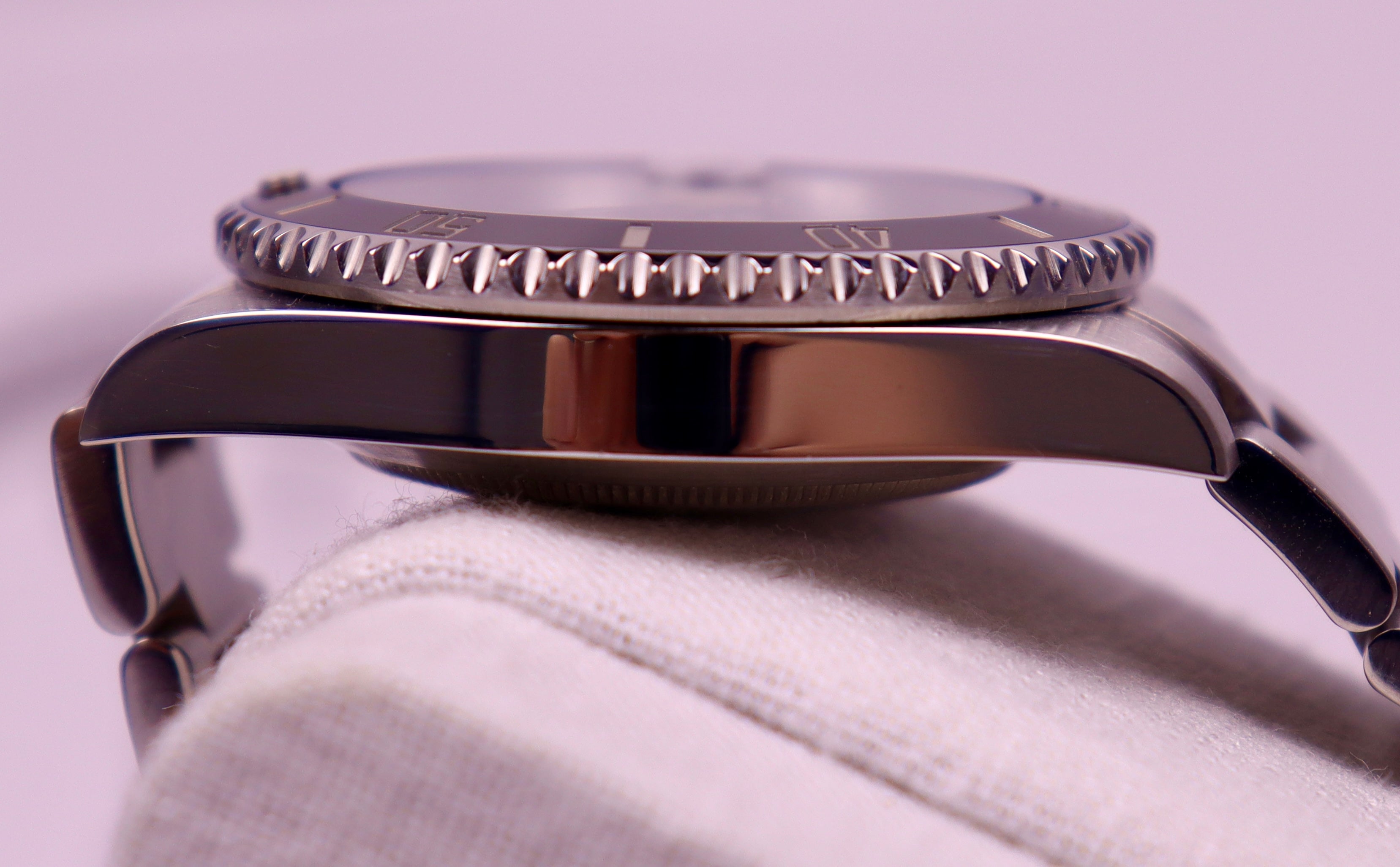 Case #97: Rolex Submariner Date MK3 -
Reference: 116610