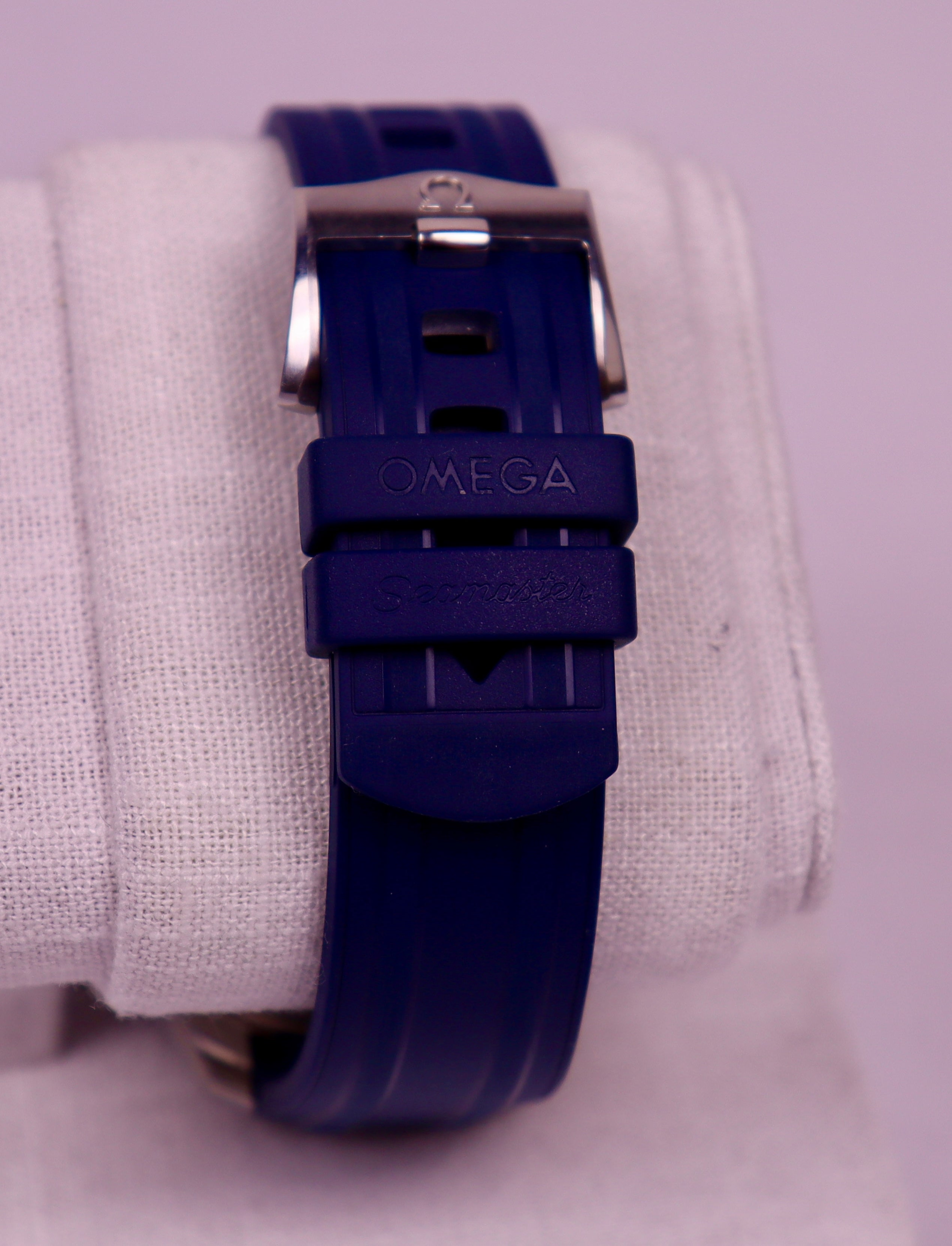 Case #344 — Omega Seamaster Professional 300M Blue Ref. 210.32.42.20.03.001