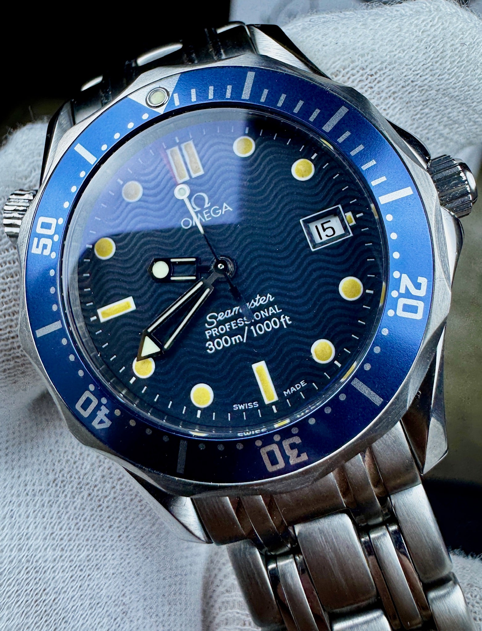 Case #0033 — Pre-Owned Omega Seamaster Professional 300M Quartz (Ref. 2561.80) — Watch Only