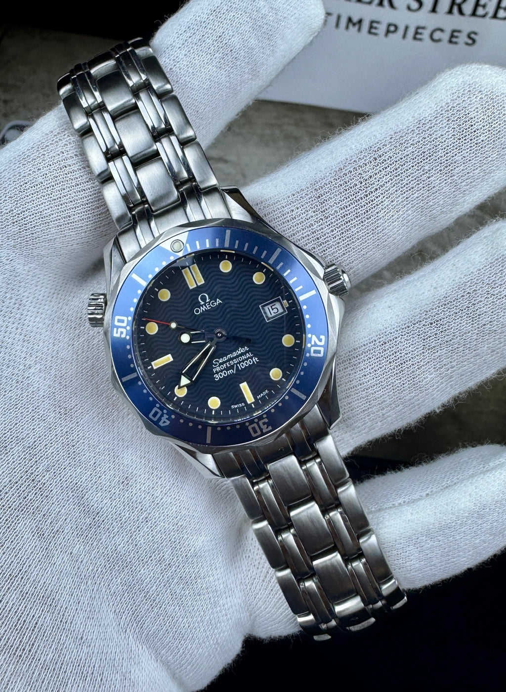 Case #0033 — Pre-Owned Omega Seamaster Professional 300M Quartz (Ref. 2561.80) — Watch Only