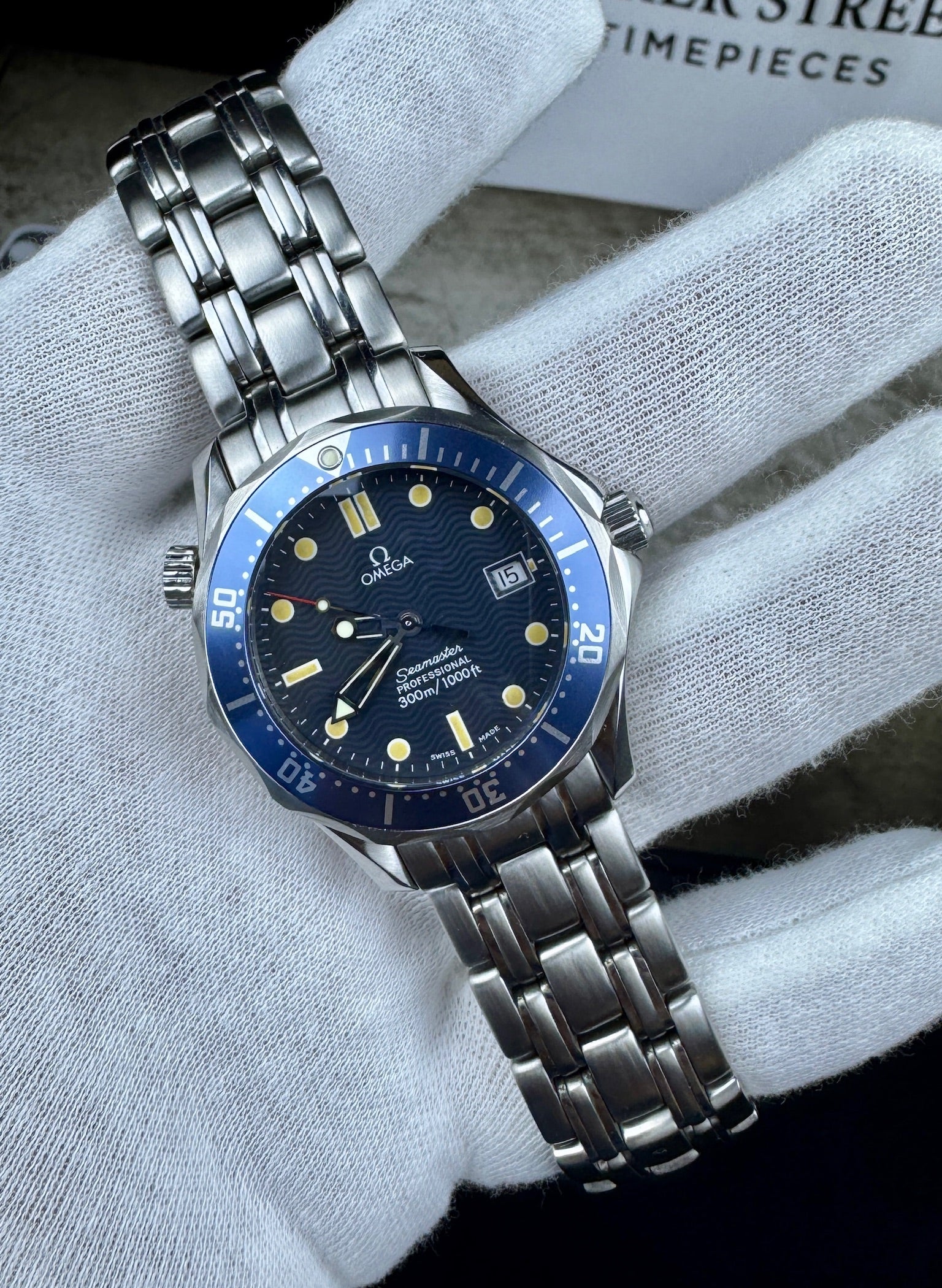 Case #0033 — Pre-Owned Omega Seamaster Professional 300M Quartz (Ref. 2561.80) — Watch Only