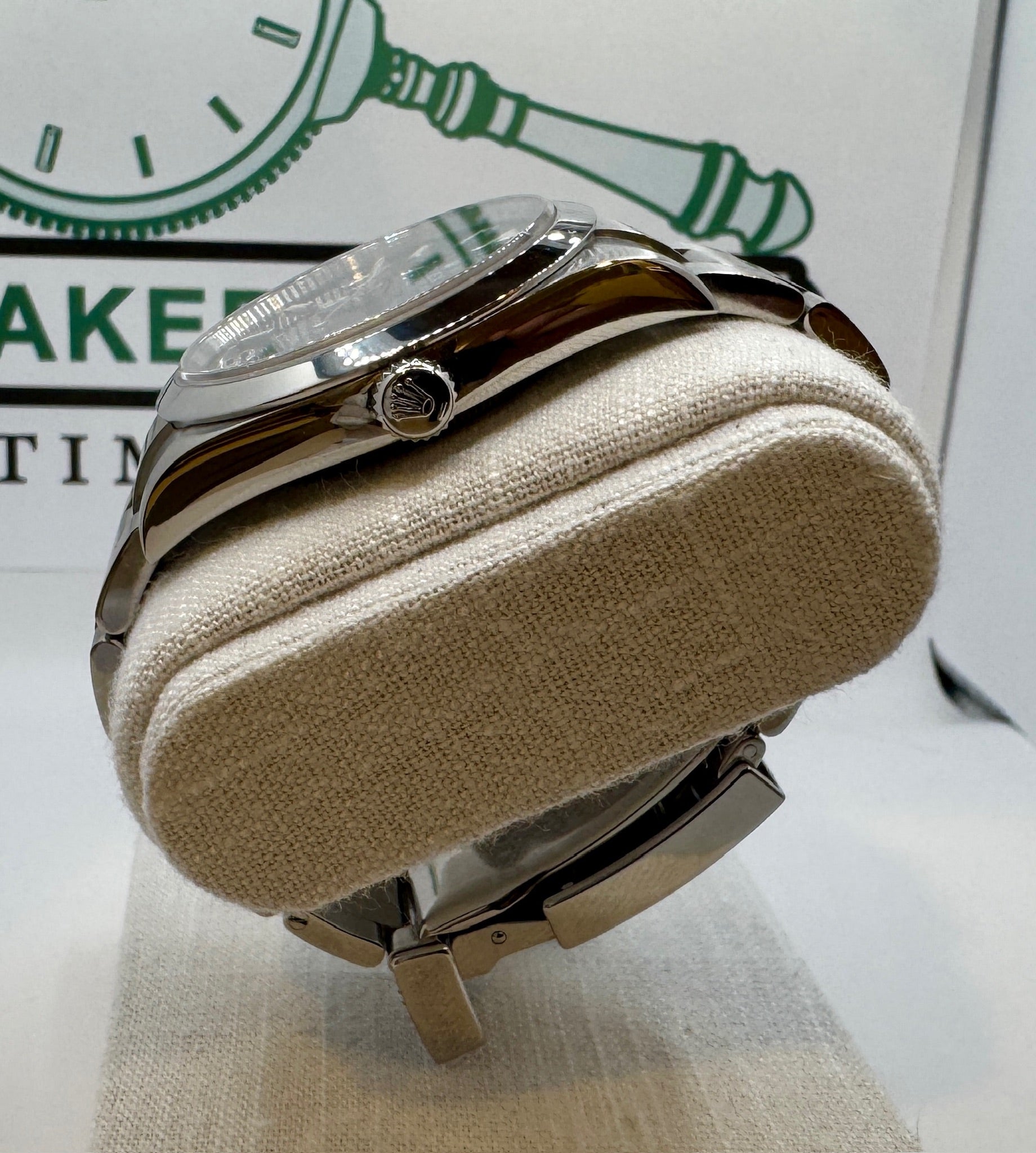 Pre-Owned Rolex Explorer (Ref. 214270 MK1)