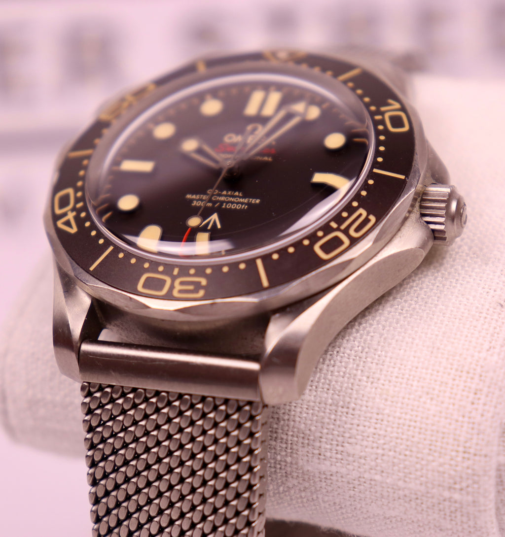 Case #313 — Omega Seamaster Diver 300M “No Time To Die”  Ref. 210.90.42.20.01.001