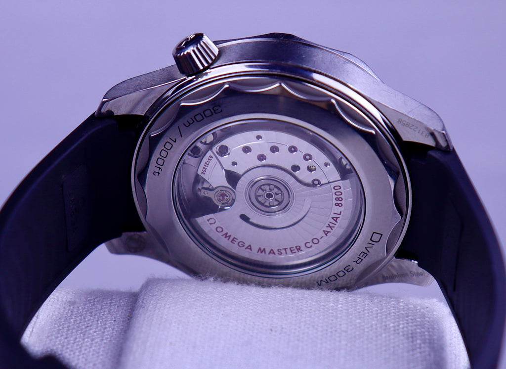 Case #652 — Omega Seamaster Professional 300 (White Rubber) Ref. 210.32.42.20.04.001
