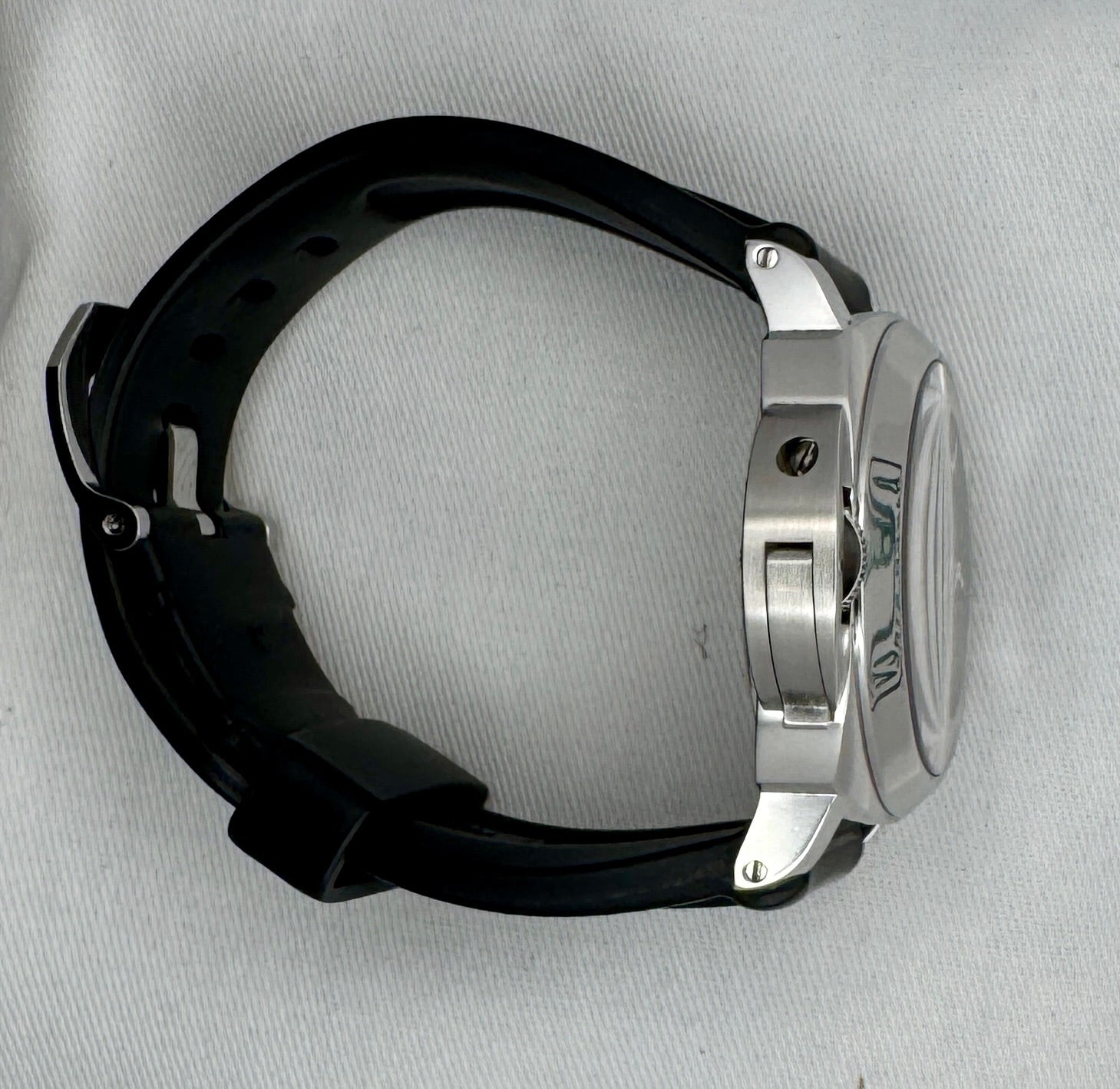 Case: #113 — Panerai Luminor Marina PAM 00111