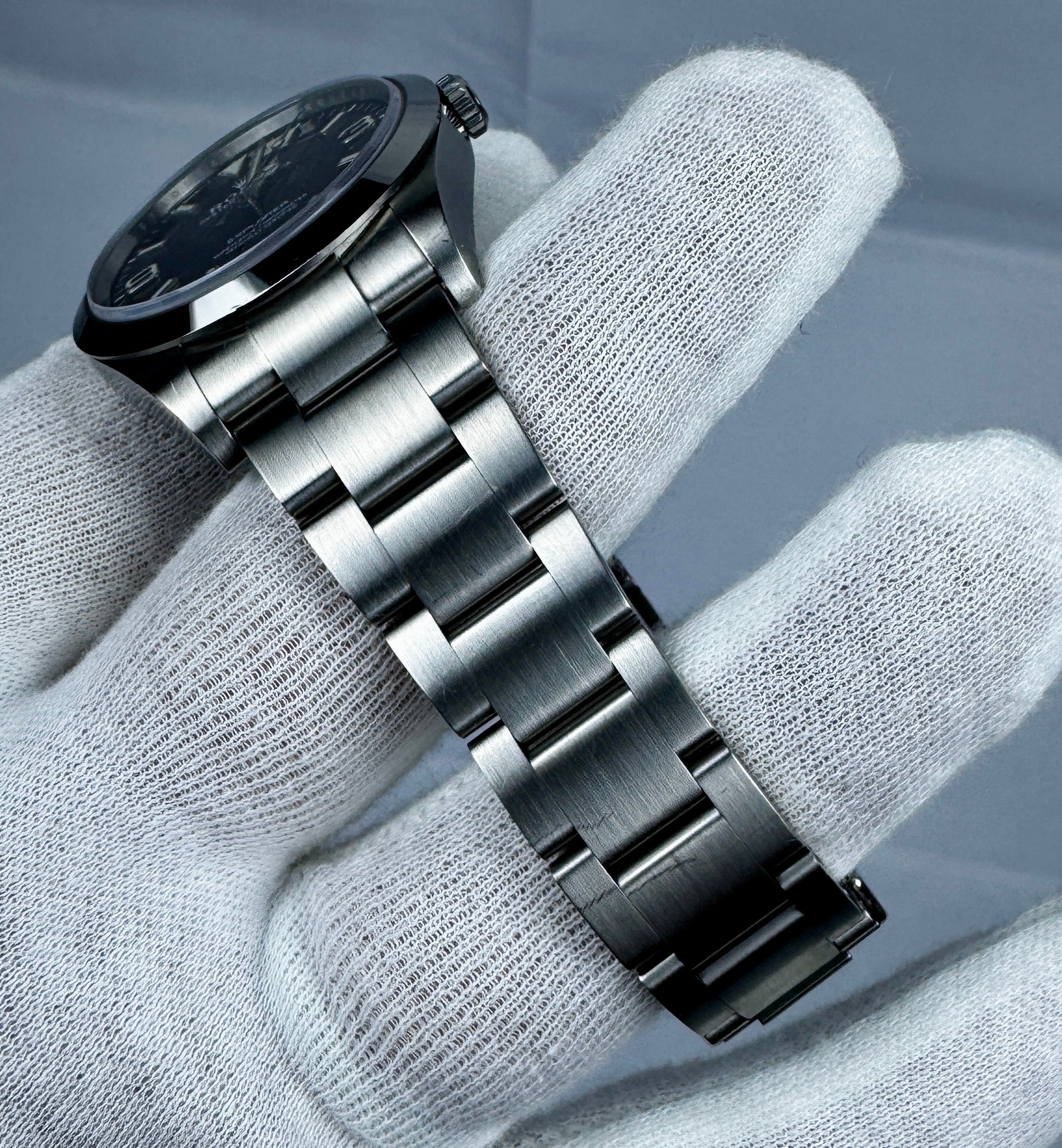 Case #0039 - Pre-Owned Rolex Explorer – Ref. 214270 (Mk2) - Complete