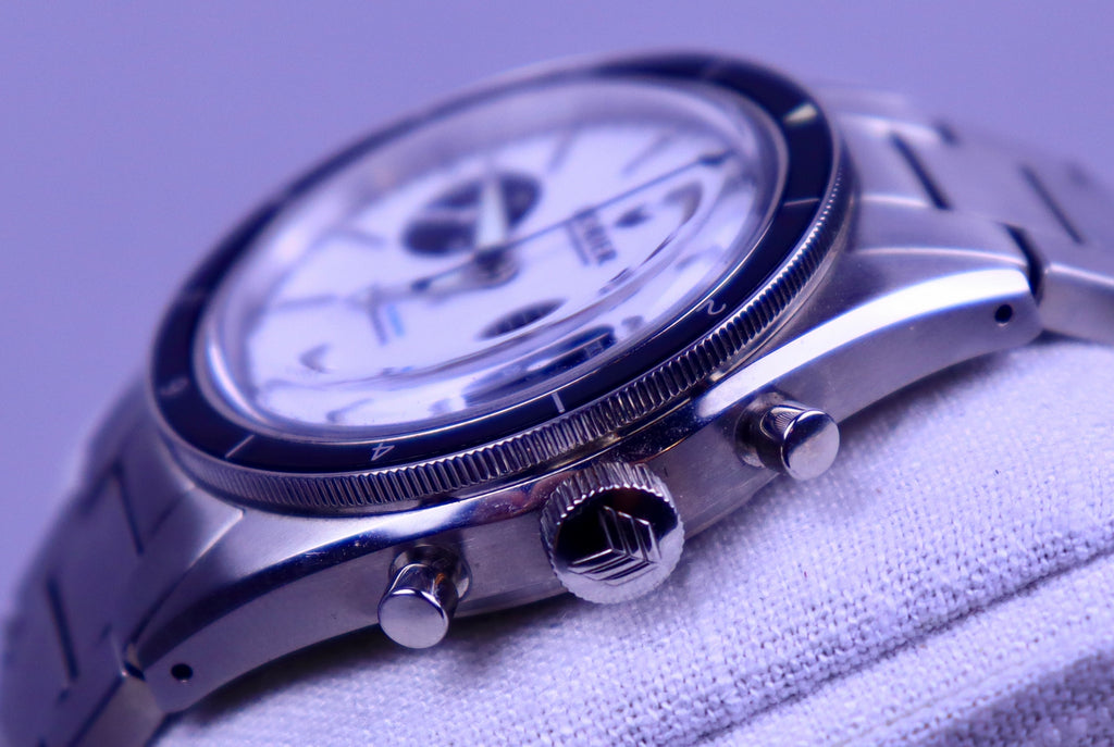 Case #650 — Lorier Gemini Panda Chrono