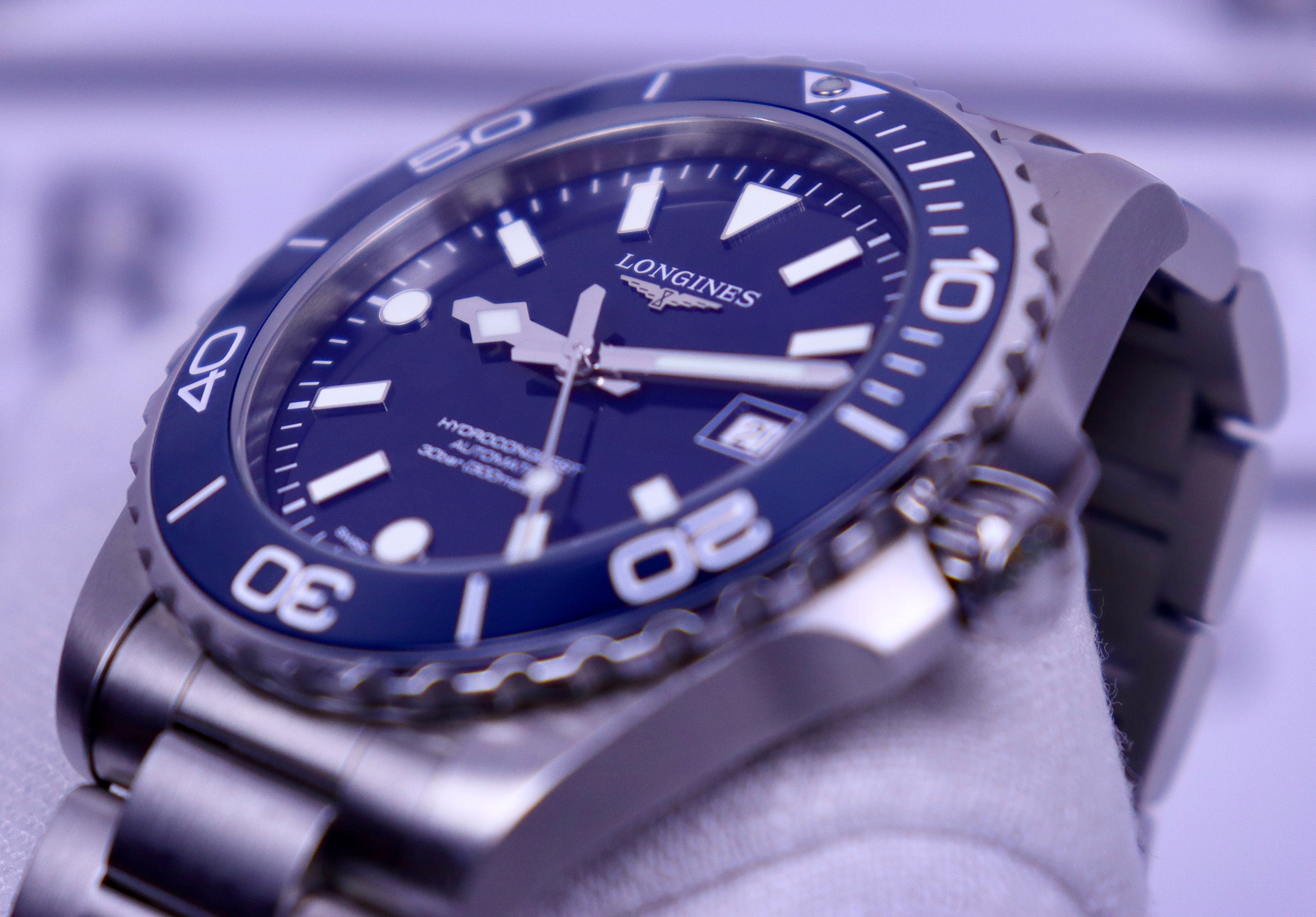 Case #529 — Longines Hydroconquest 42 MM (Blue) Ref. L3.788.4.96.6