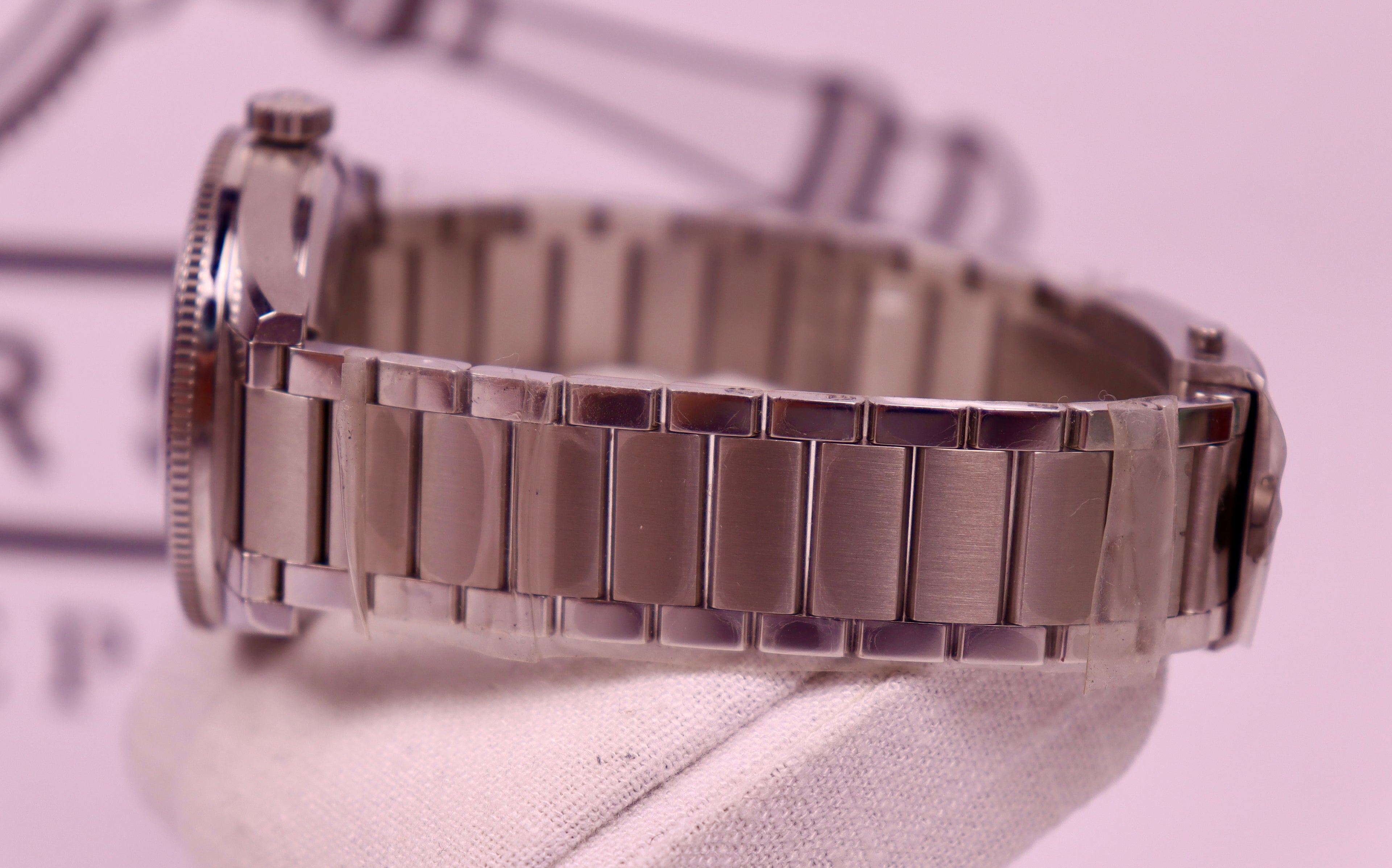 Case #458 — Omega Seamaster 300 Ref. 234.10.39.20.01.001