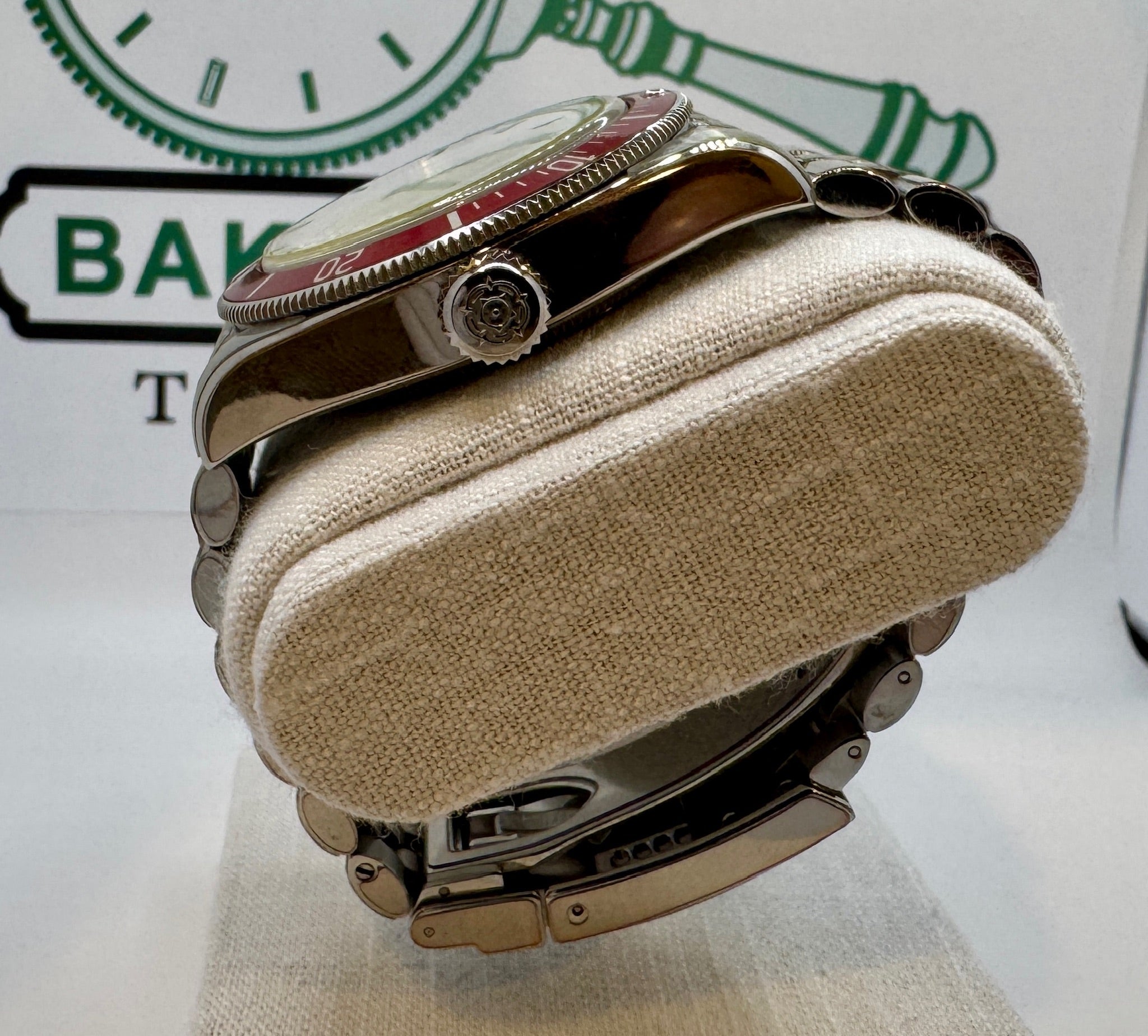 Case #62 Tudor Black Bay 41mm “Red Bezel” – Ref. M7941A1A0RU –