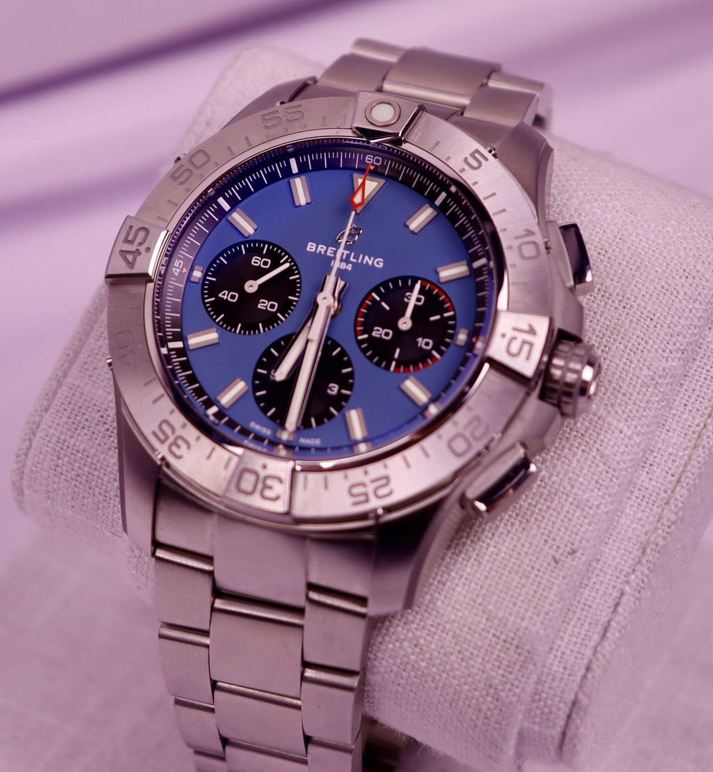 Case #700 — Breitling Avenger Chronograph (Blue) Ref. AB0147101C1A1