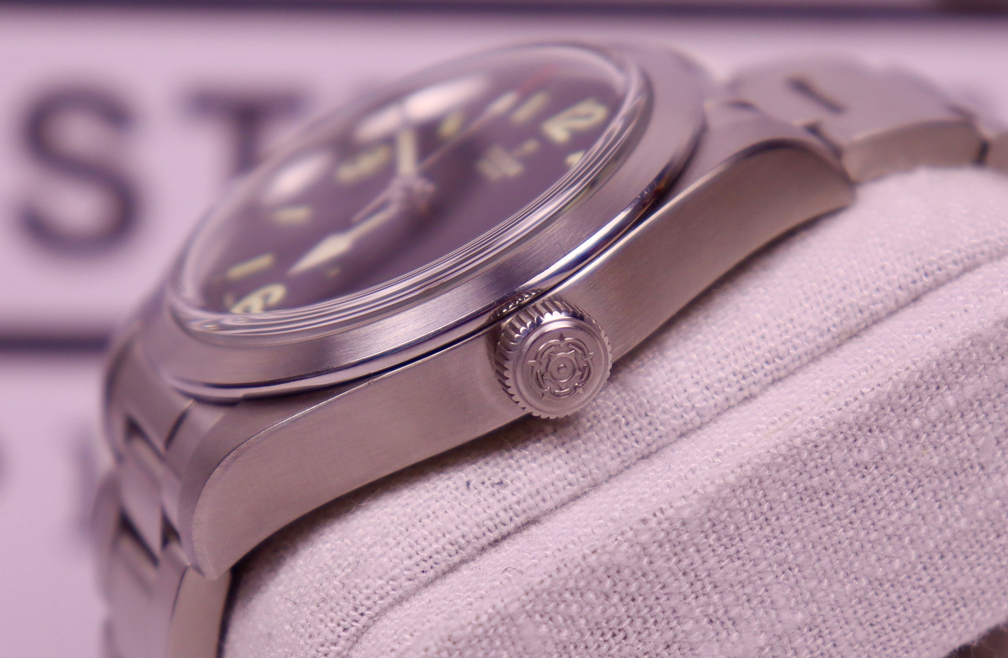 Case #325 — Tudor Ranger 39 Ref. 79950