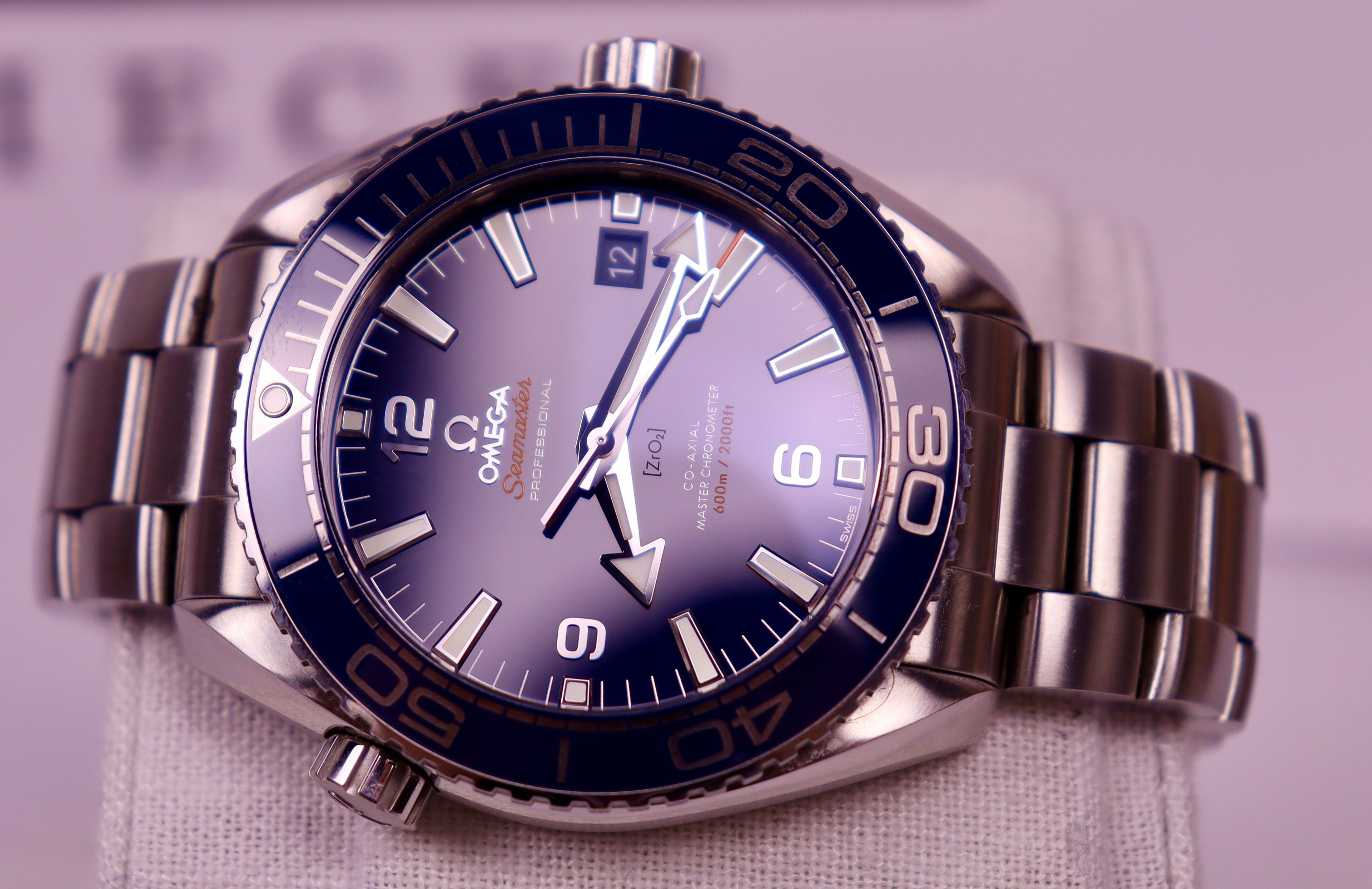 Case #334 — Omega Seamaster Planet Ocean 600M Ref. 215.30.44.21.03.001