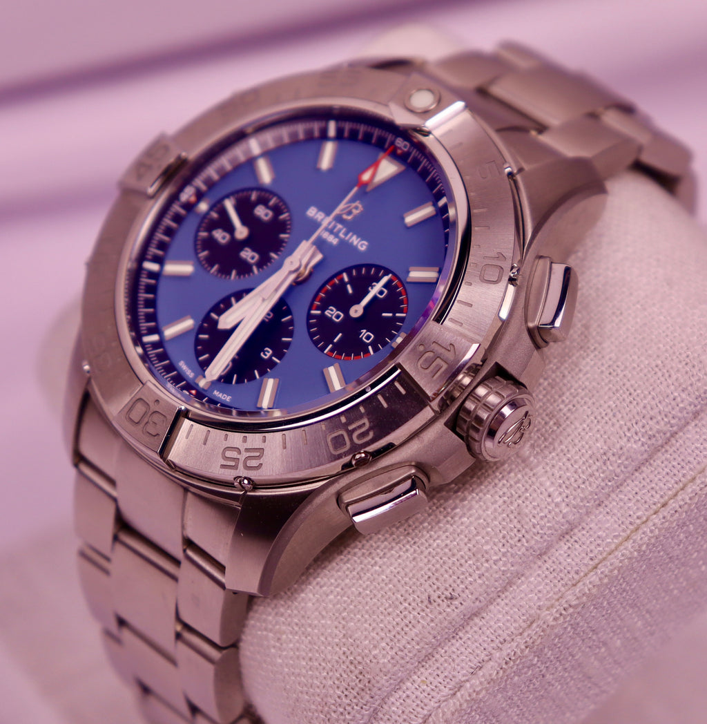 Case #700 — Breitling Avenger Chronograph (Blue) Ref. AB0147101C1A1
