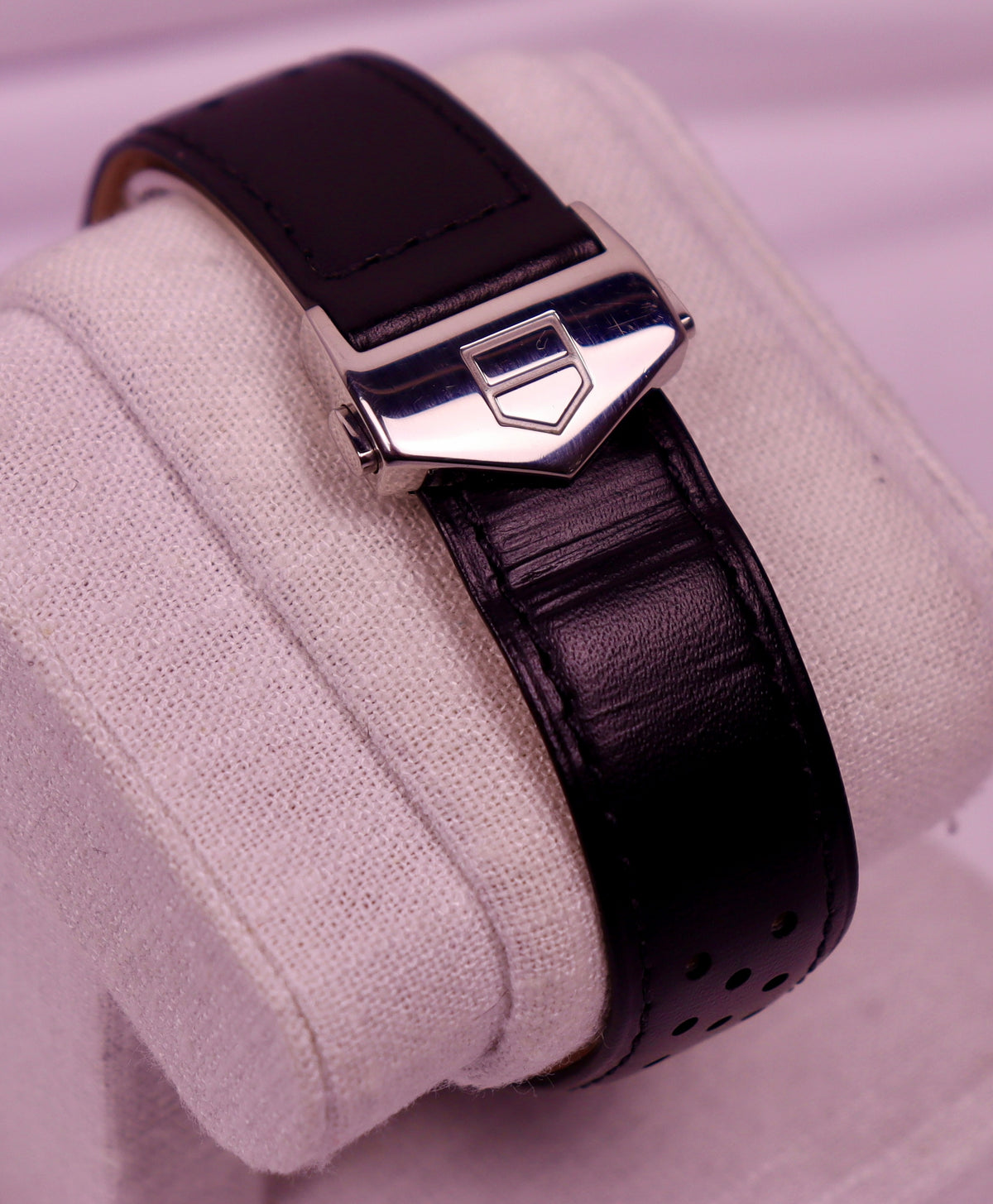 Case #720 — TAG Heuer Carrera Chronograph Black Ref. CV2113
