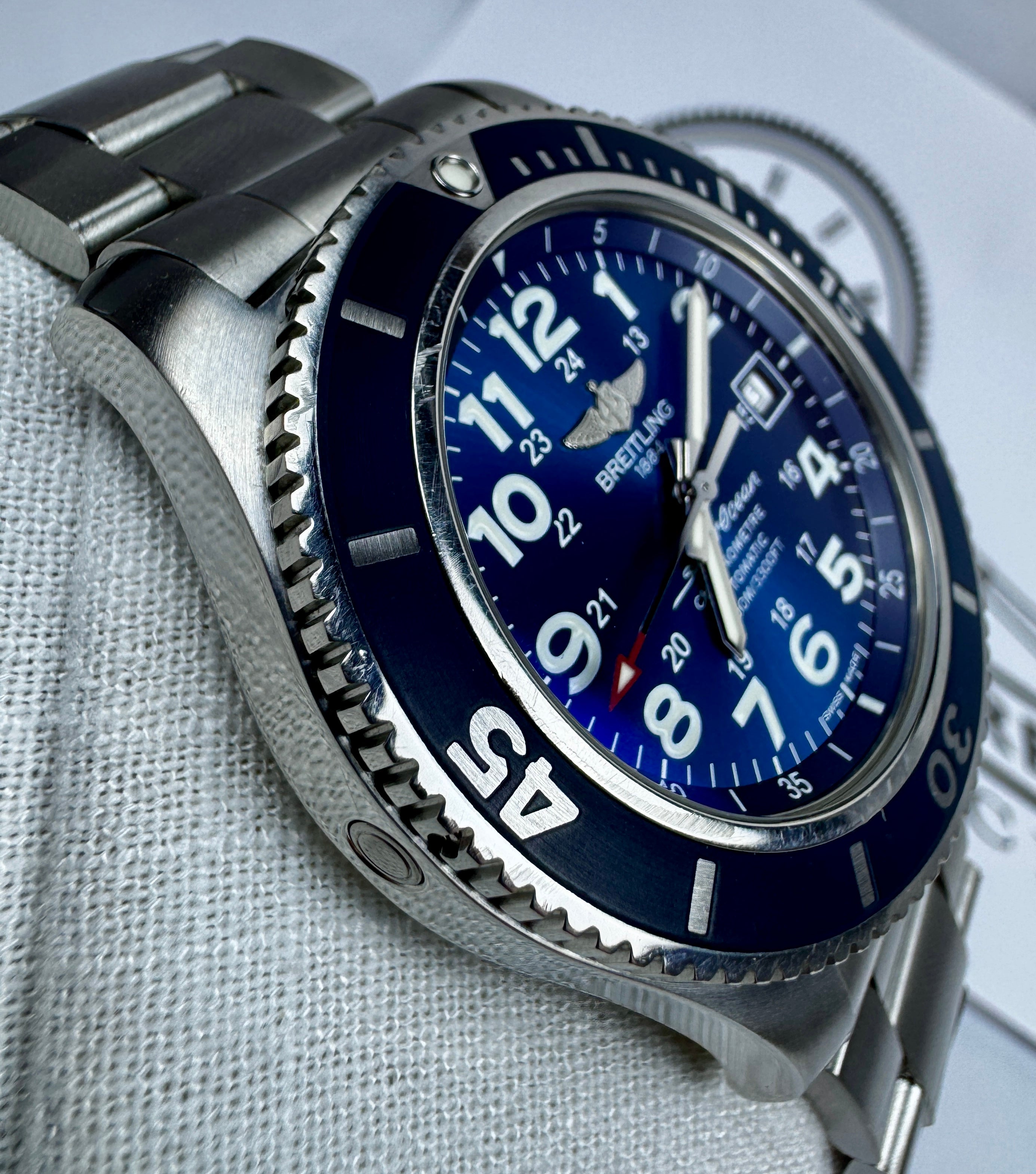 Case #0053 - Pre-Owned Breitling - Superocean II - A17392