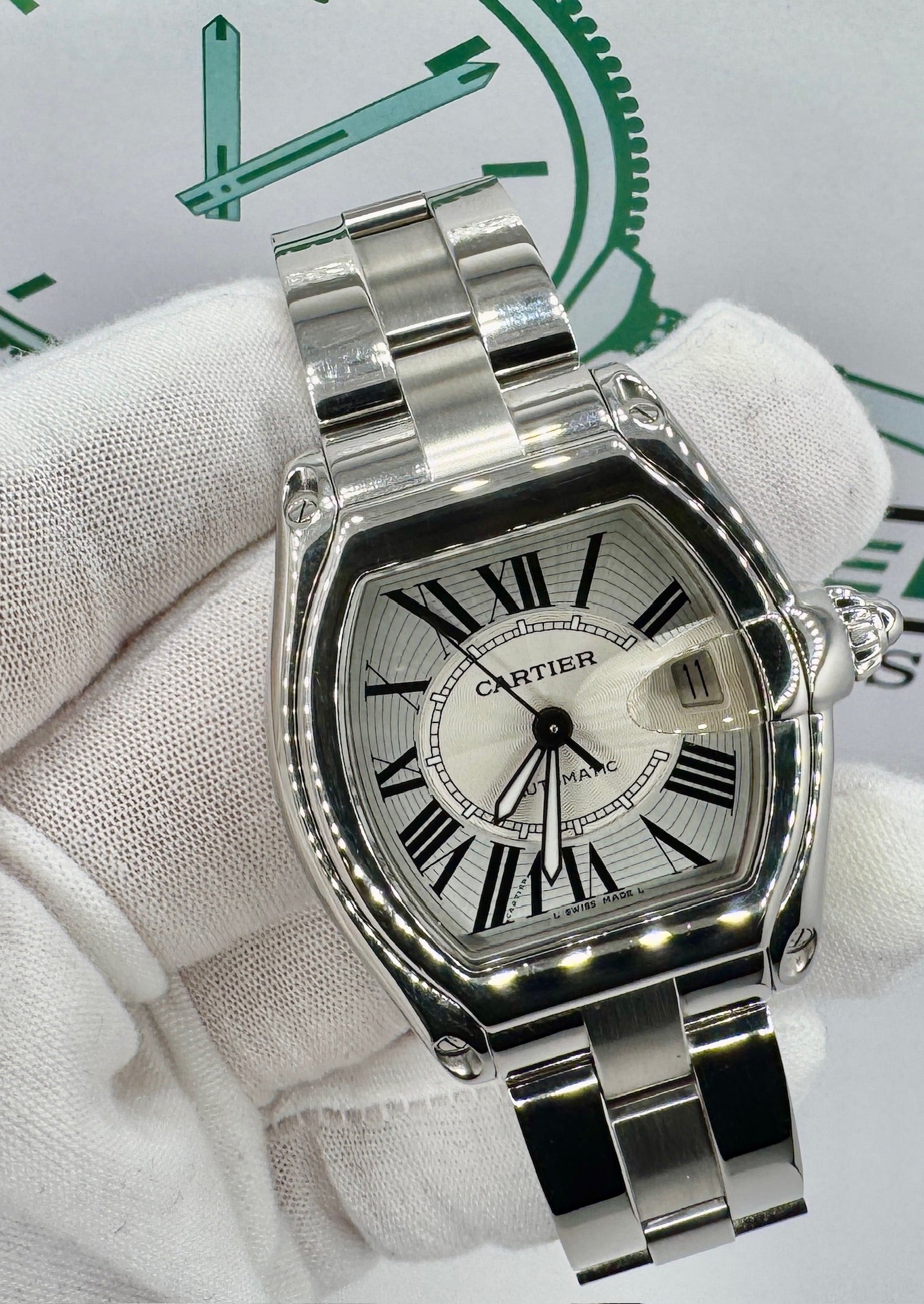 Case #0051 Pre-Owned Cartier Roadster Large Ref. W62025V3 — Box Only