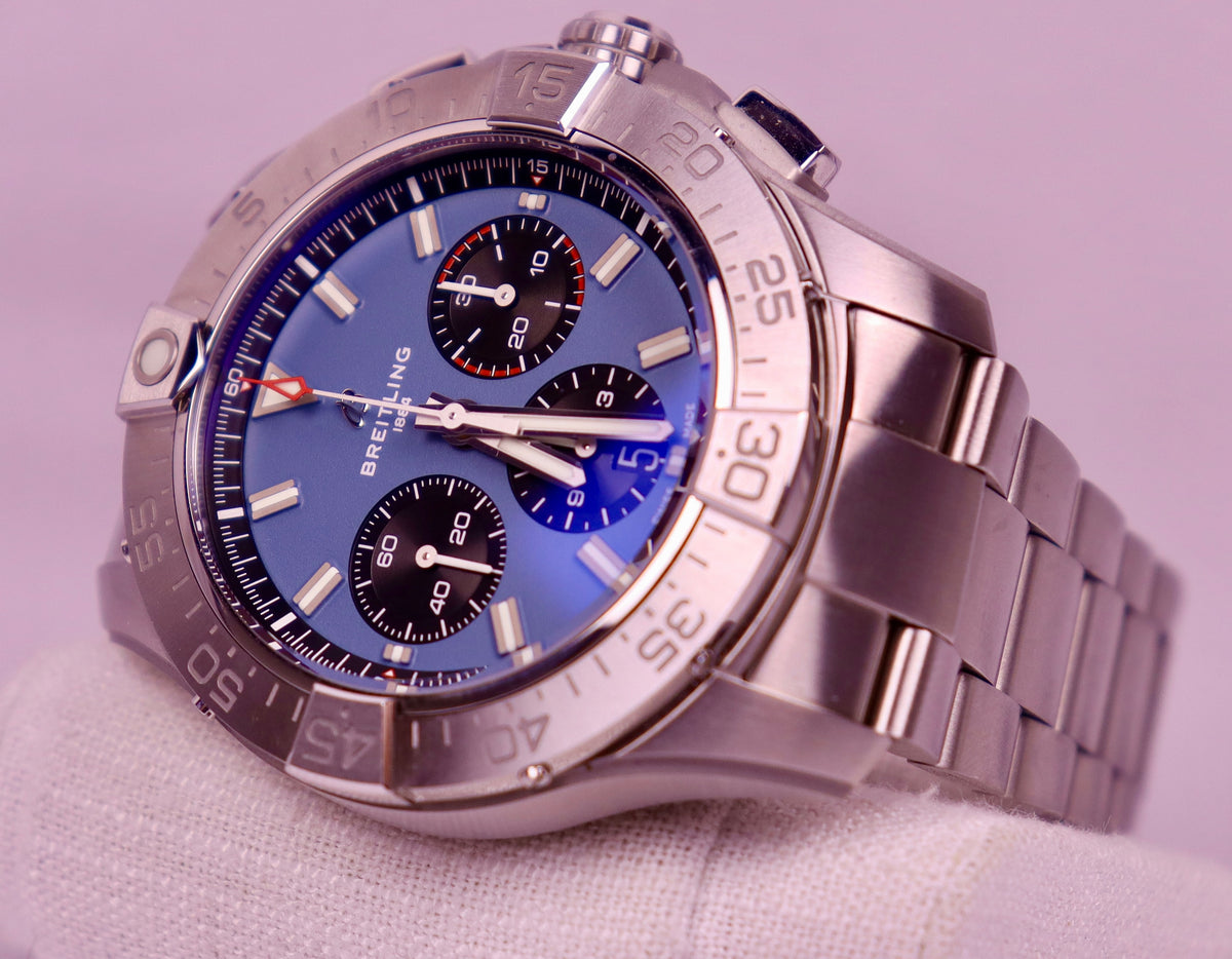 Case #700 — Breitling Avenger Chronograph (Blue) Ref. AB0147101C1A1