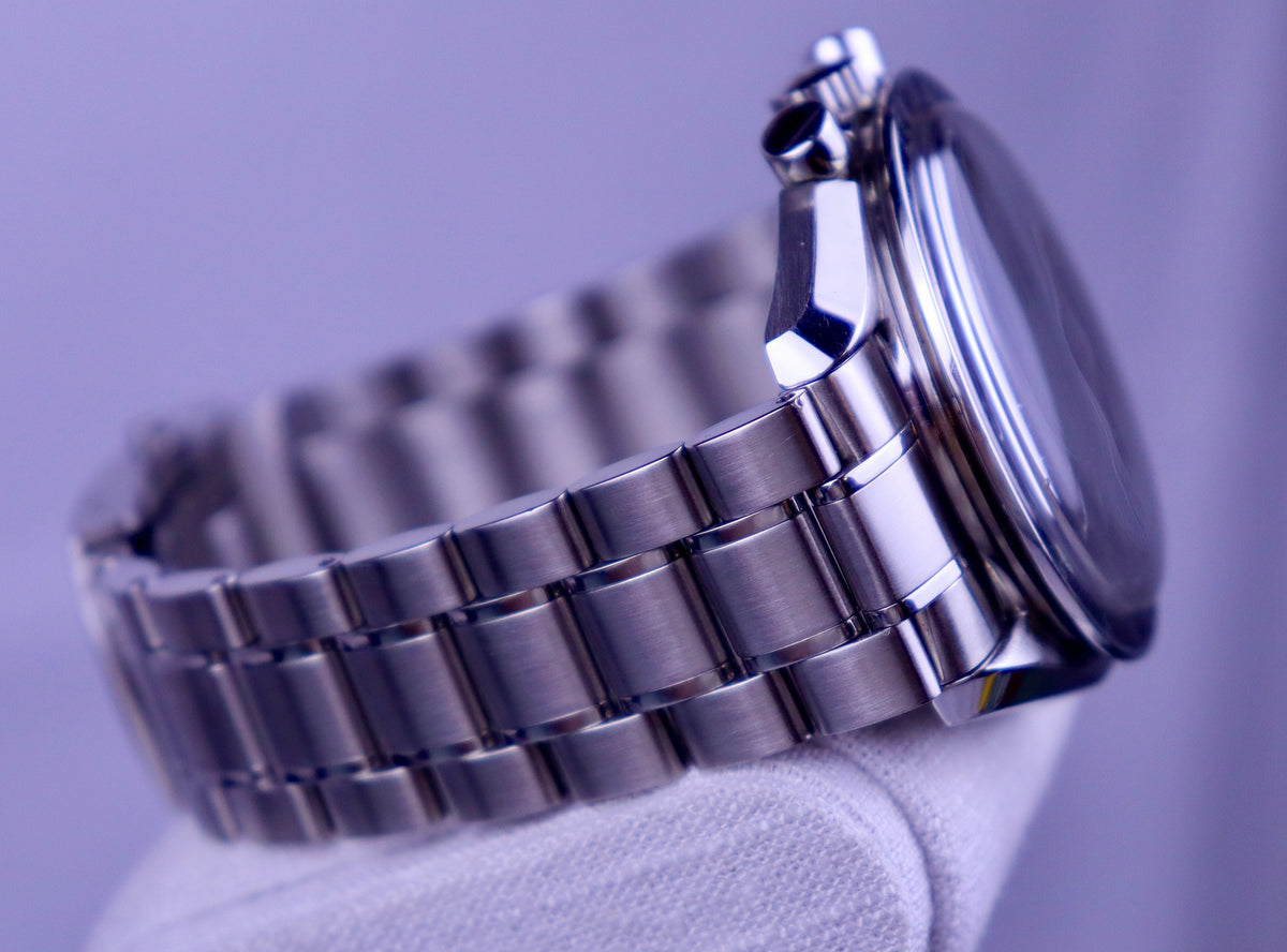 Case #653 — Omega Speedmaster Professional Moonwatch (Hesalite) Ref. 3570.50