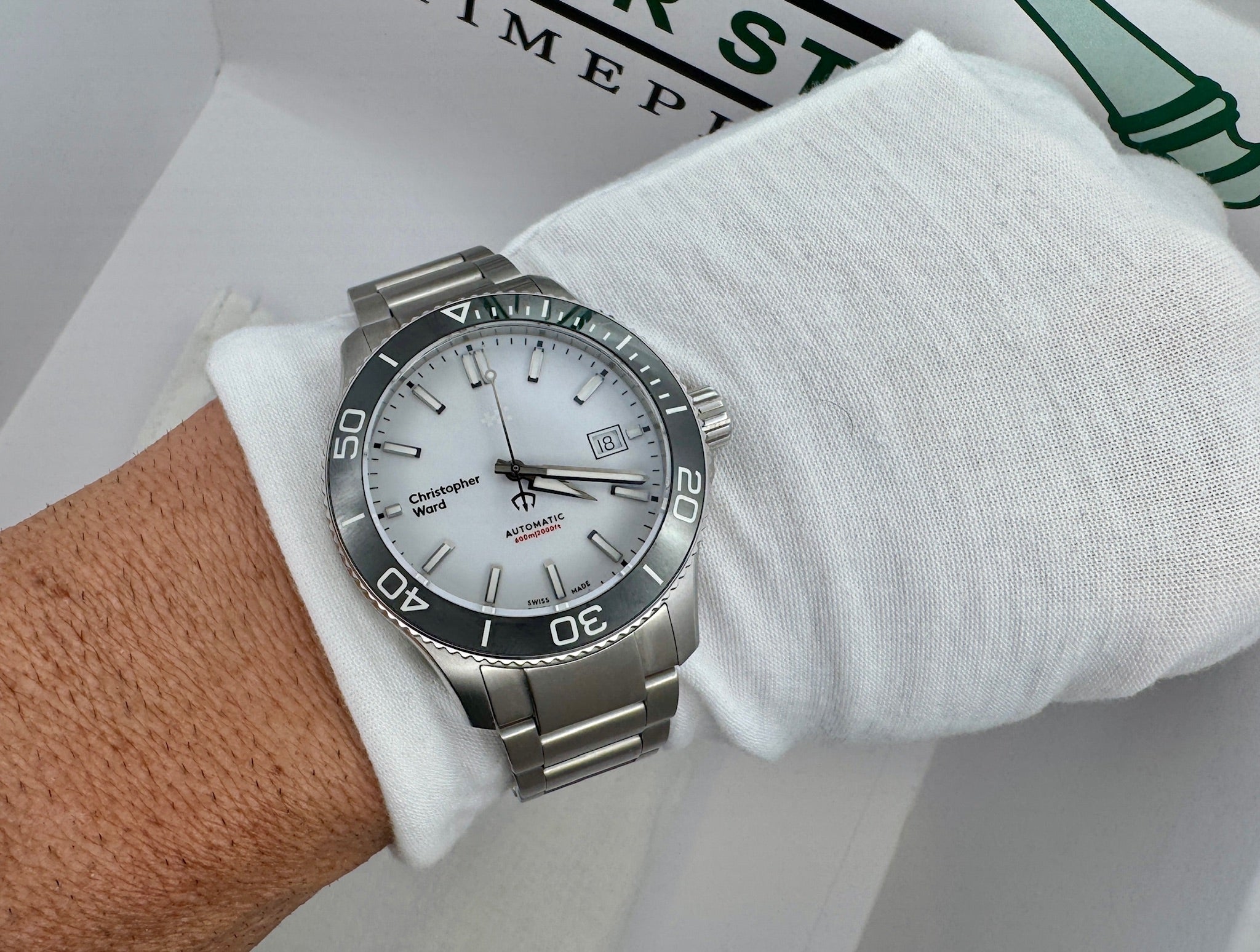 Case #90 Christopher Ward C60 Trident Pro 600 – Full Kit – Excellent Pre-Owned