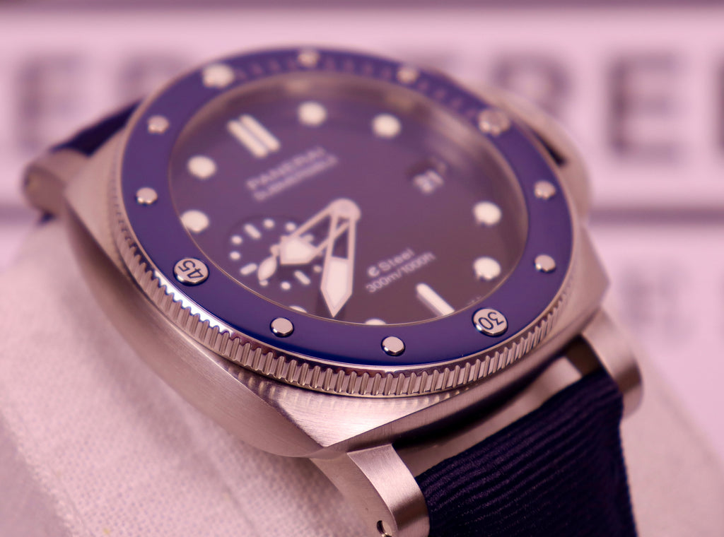 Case #538 — Panerai Panerai Submersible - eSteel Blu Profondo Ref. PAM01289