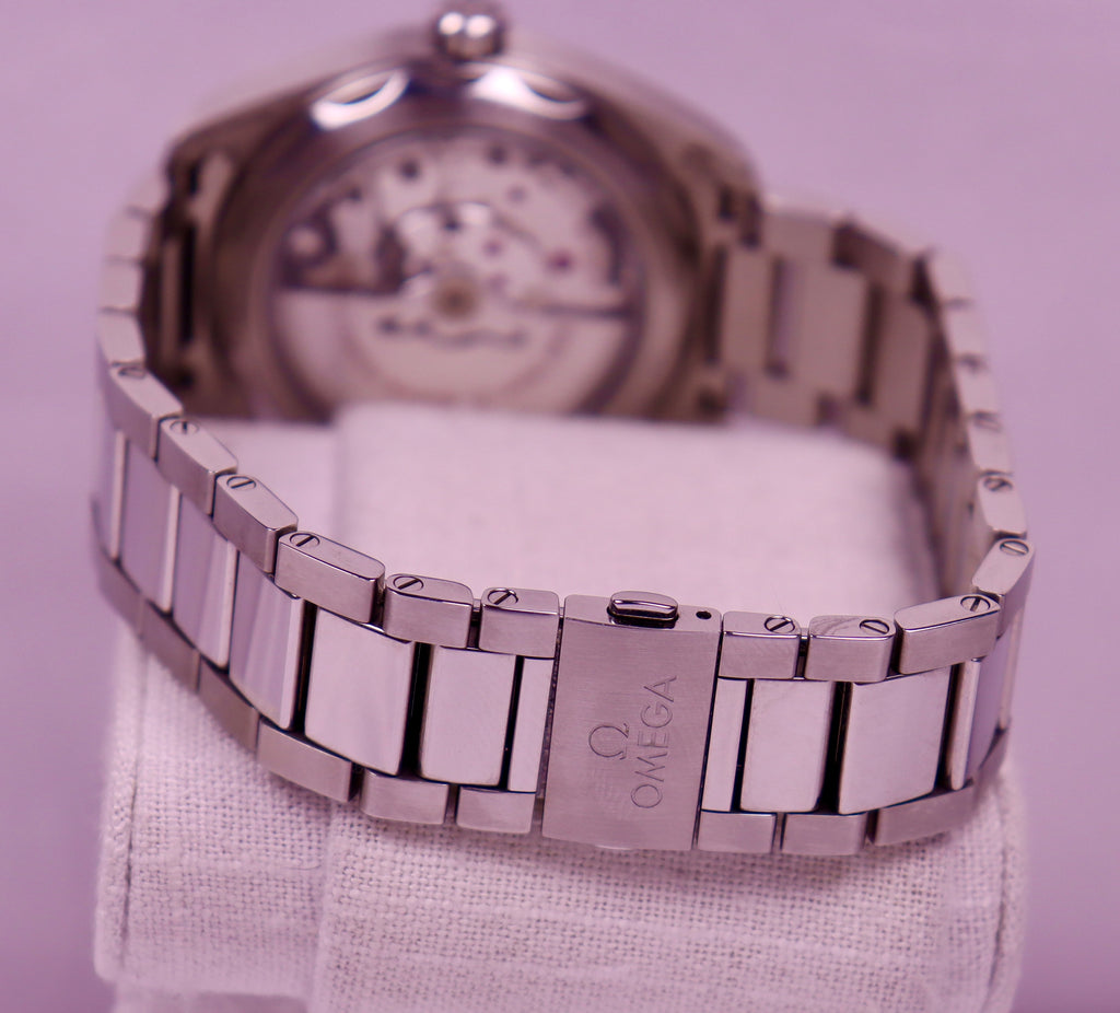 Case #713 — Omega Seamaster Aqua Terra - Small Seconds Ref. 220.10.41.21.02.004