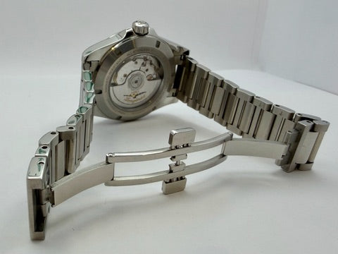 Case #122 — Longines Conquest 38mm “Champagne Dial” Ref. L3.720.4.62.6
