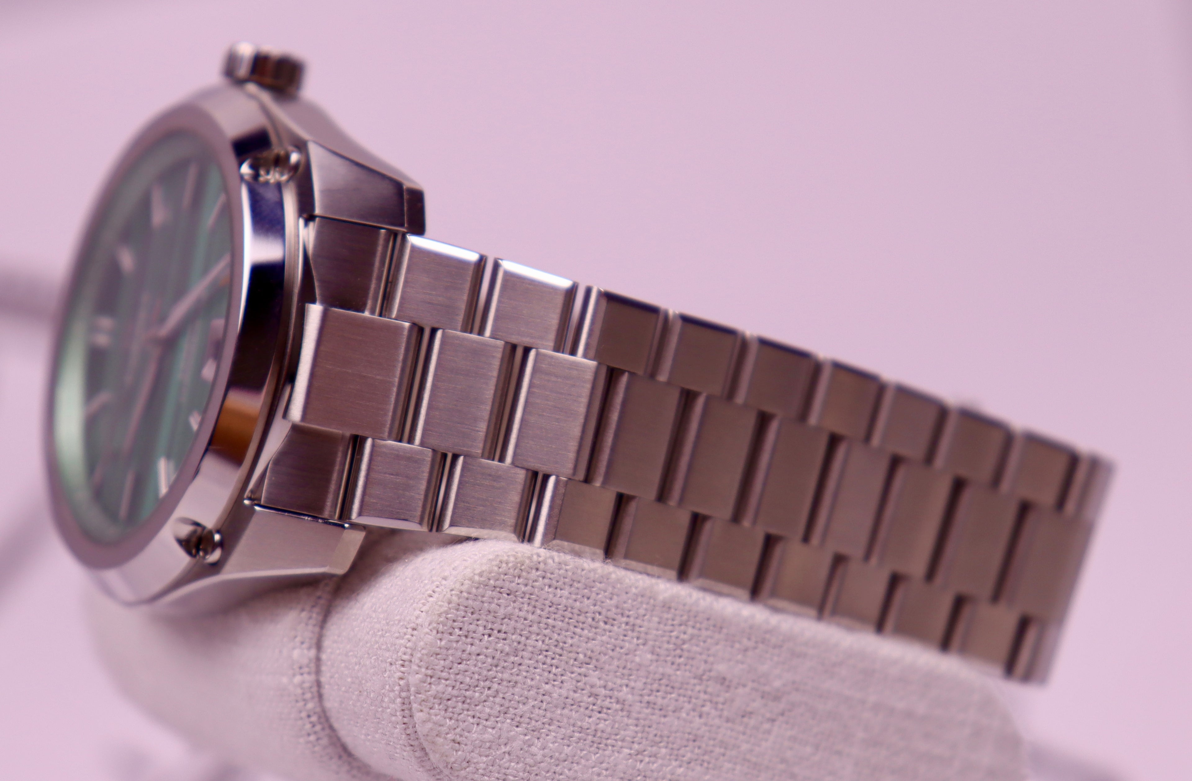 Case #134 — Formex Essence 43 Malachite Chronometer