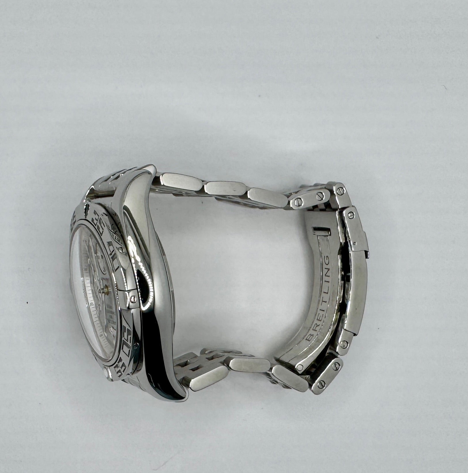 Case #0047 — Pre-Owned Breitling Chronomat AB0110 — Rare Mother of Pearl Dial — Full Kit