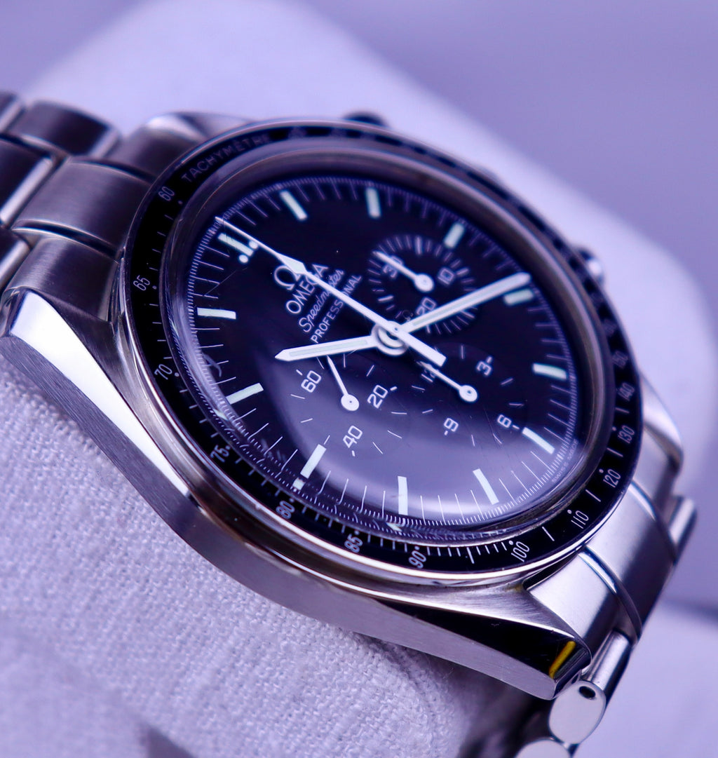 Case #653 — Omega Speedmaster Professional Moonwatch (Hesalite) Ref. 3570.50