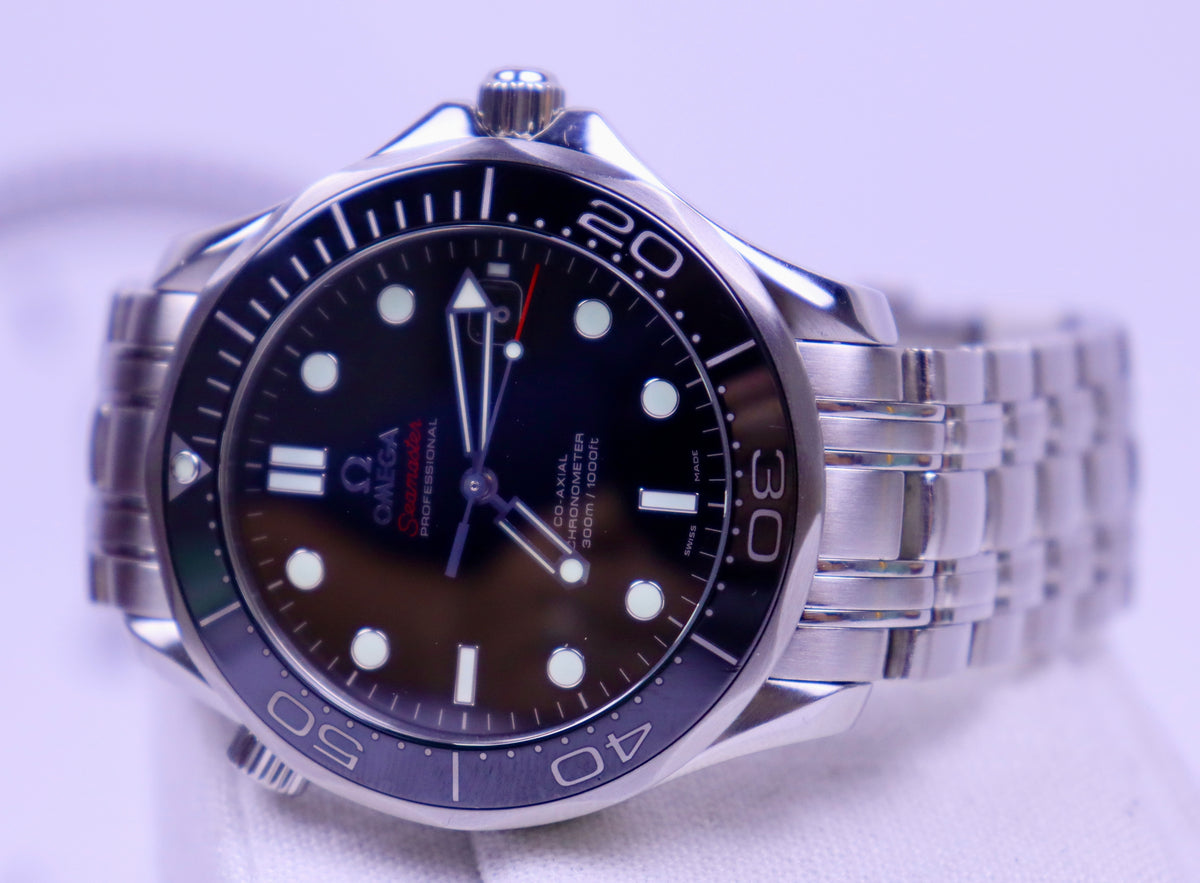 Case #588 — Omega Seamaster Professional Black (No Wave) Ref. 212.30.41.20.01.003