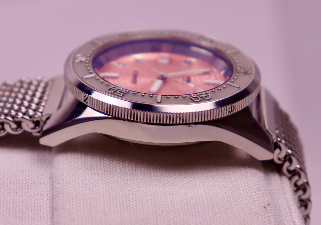 Case #133 — Squale 1521 Onda Rosa “Pink Wave Dial”
