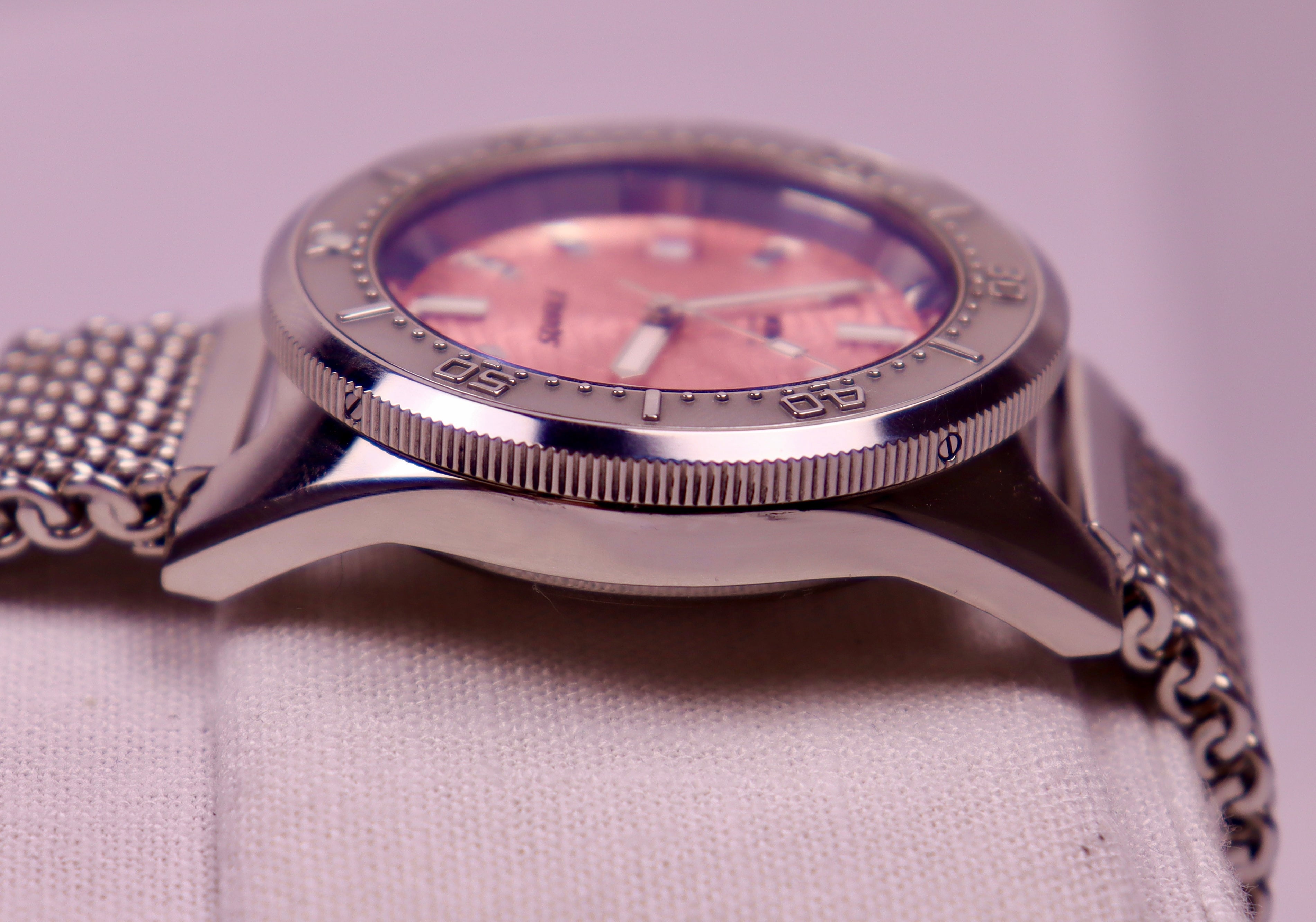 Case #133 — Squale 1521 Onda Rosa “Pink Wave Dial”