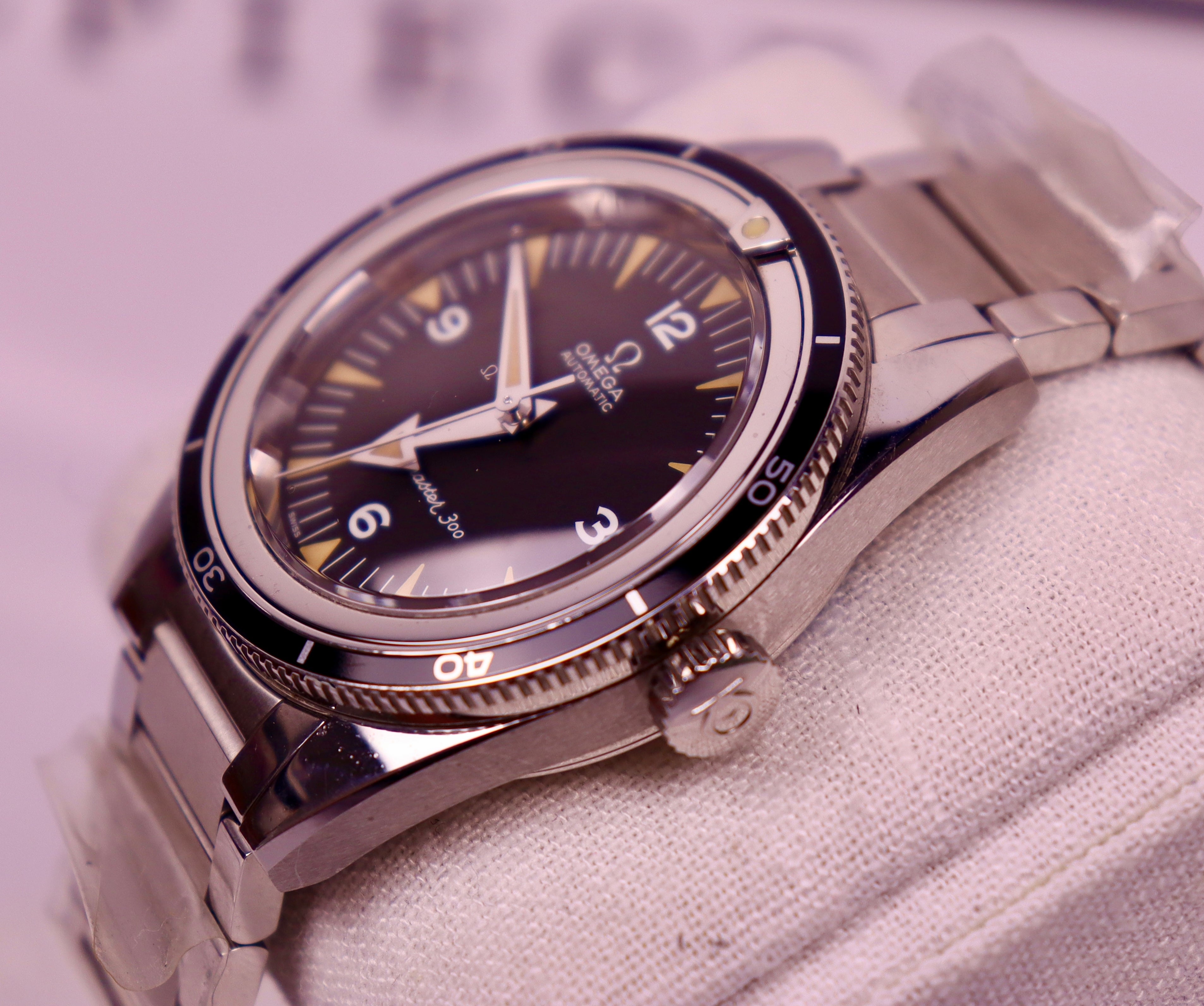 Case #458 — Omega Seamaster 300 Ref. 234.10.39.20.01.001