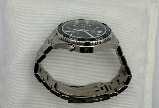 Case #147 — TAG Heuer Aquaracer 500M Ref. WAK2110.BA0830