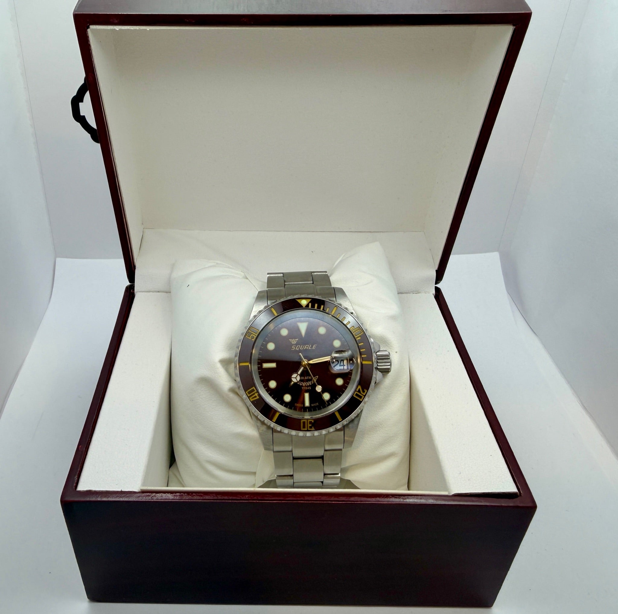 Case #155 — Squale 20 Atmos “Root Beer” Ref. Y1545