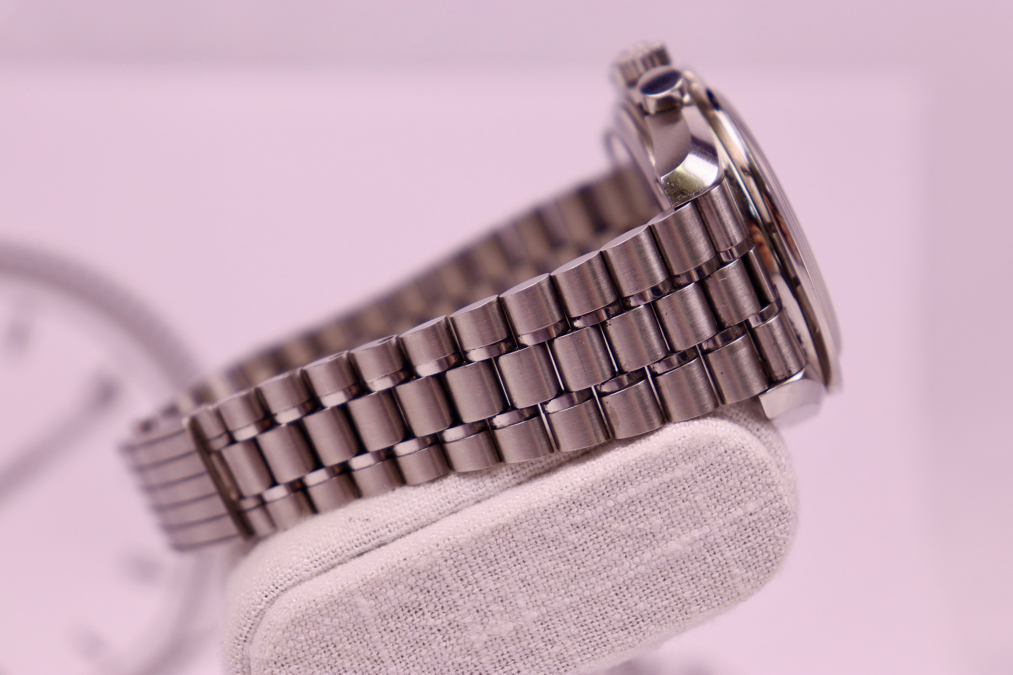 CASE #179 — OMEGA SPEEDMASTER CHRONOSCOPE - Ref. 329.30.43.51.02.001