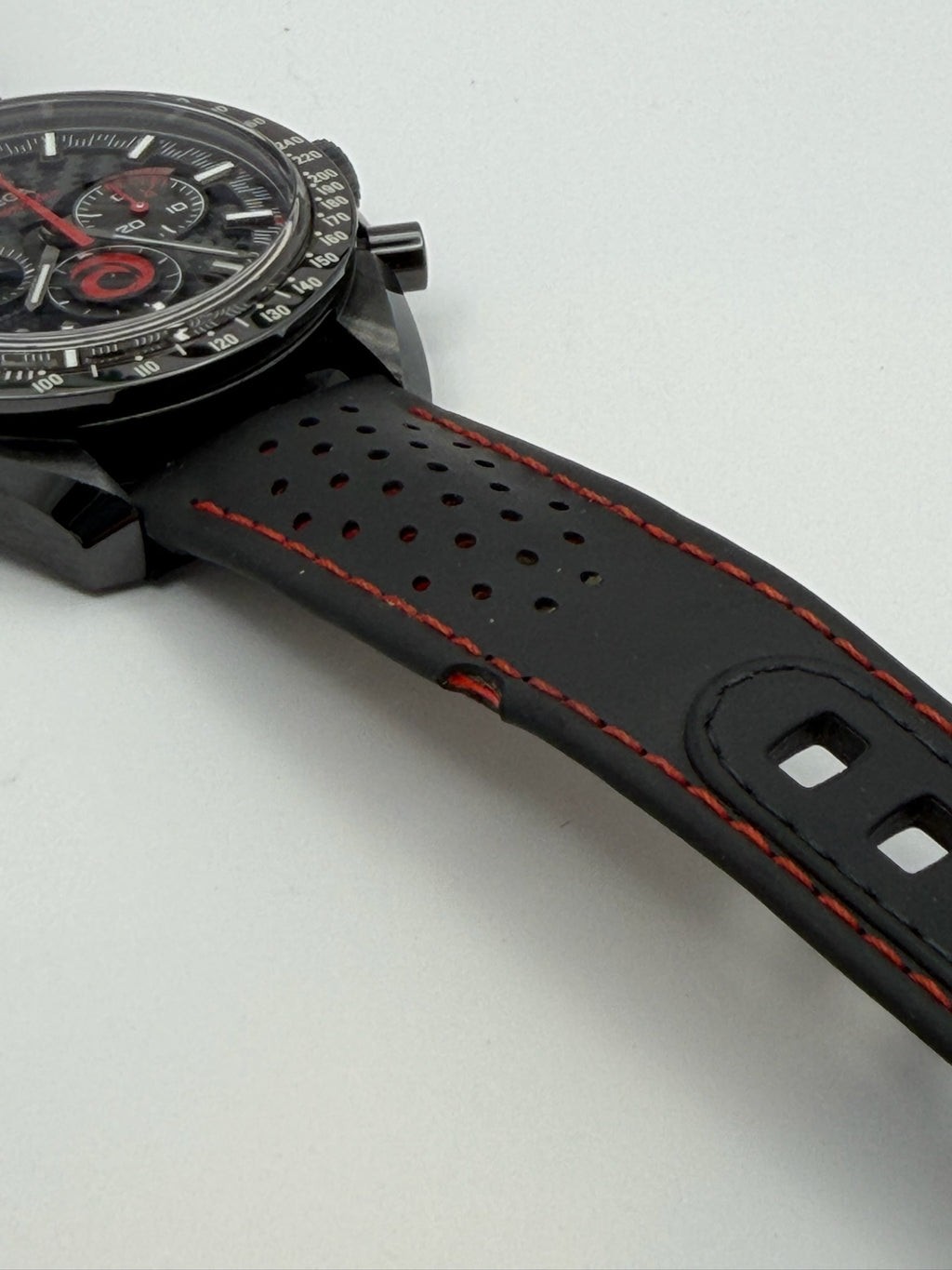 Case #106: Omega Speedmaster Dark Side of the Moon “Team Alinghi” 311.92.44.30.01.002