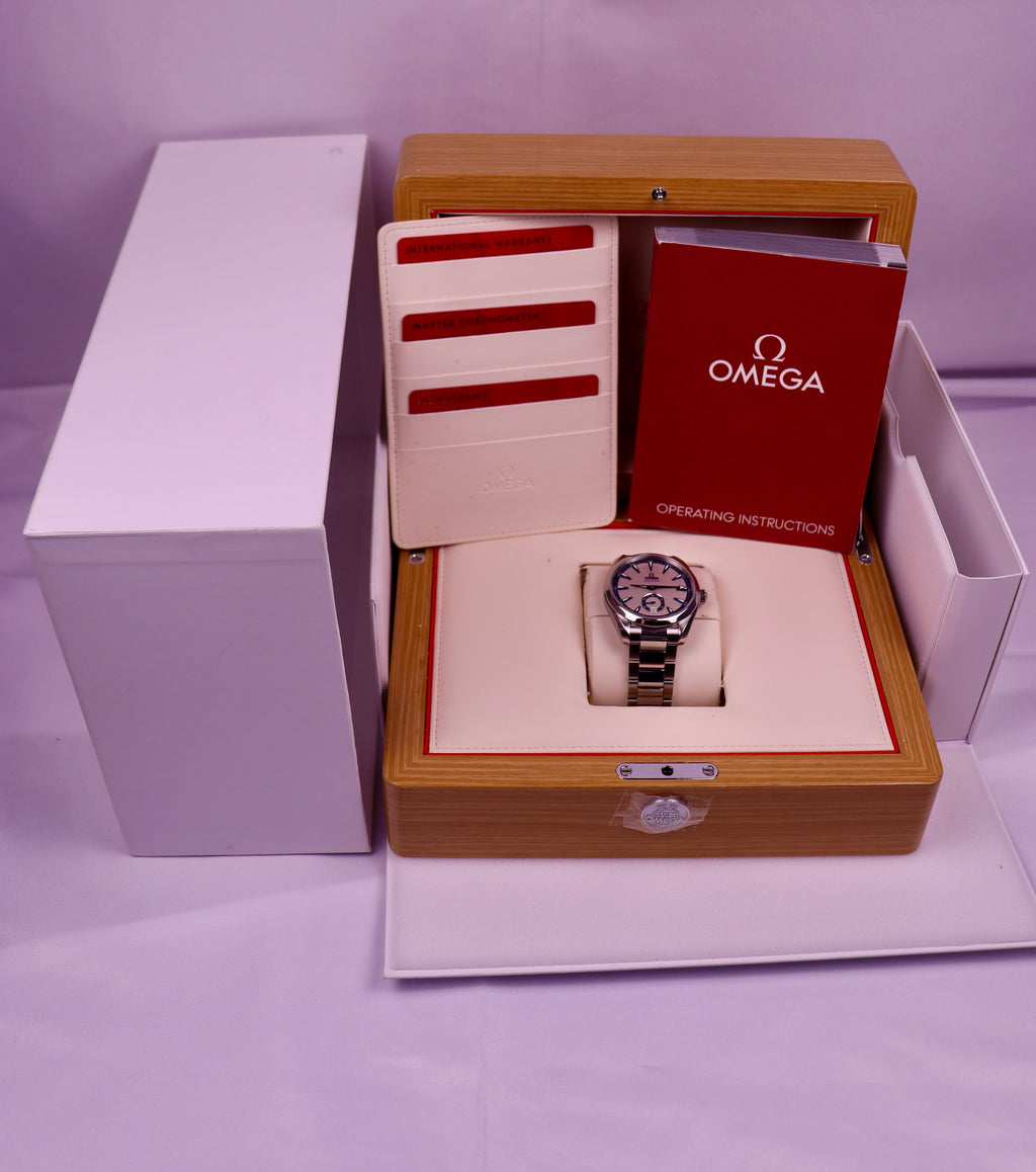 Case #713 — Omega Seamaster Aqua Terra - Small Seconds Ref. 220.10.41.21.02.004