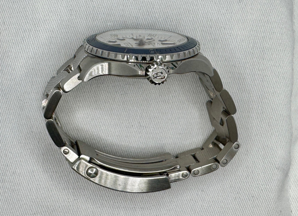 Case #76 Breitling Superocean Blue — Ref. A17375 —
