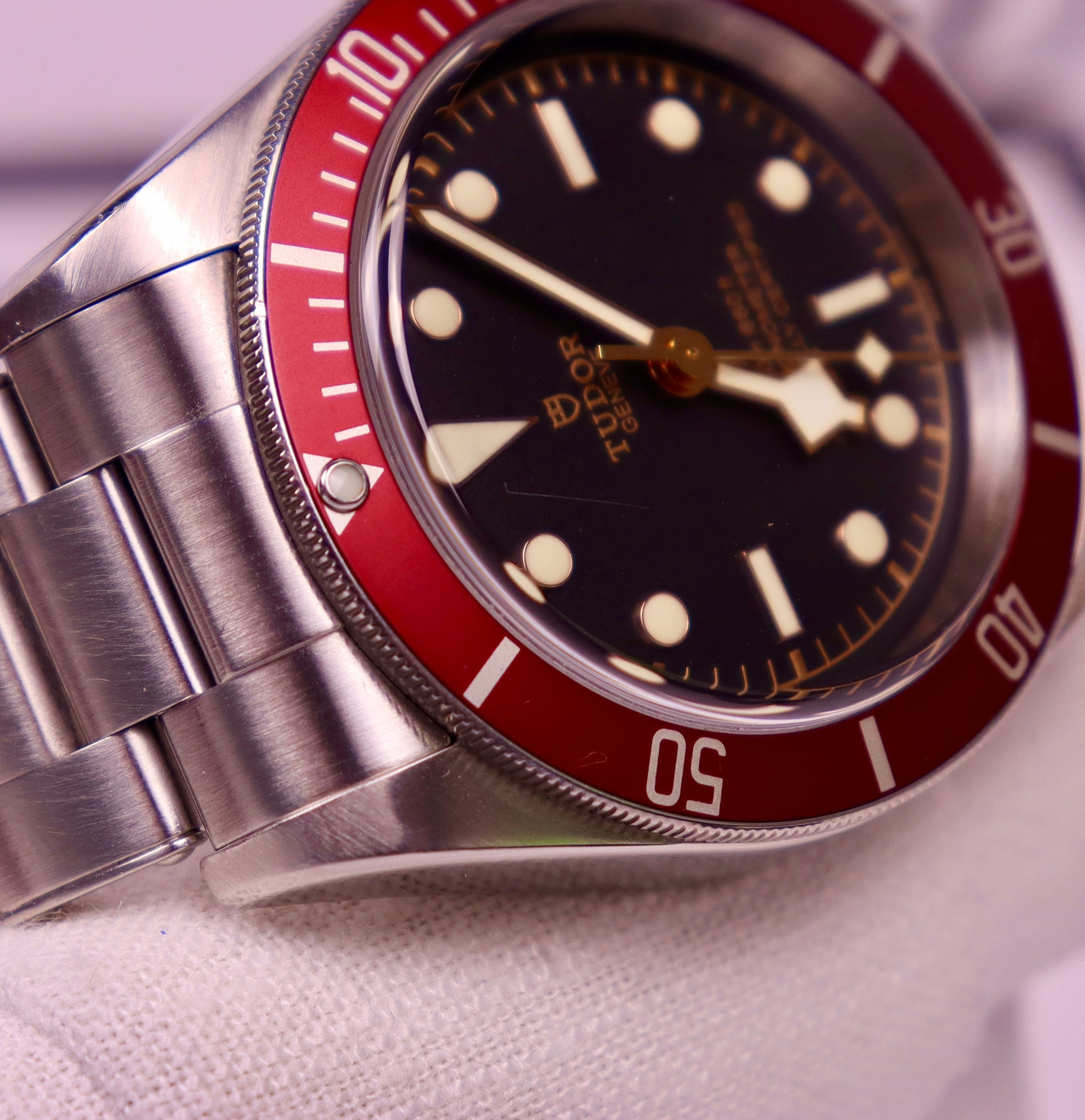 Case #386 — Tudor Black Bay 41 Red Ref. 79230R