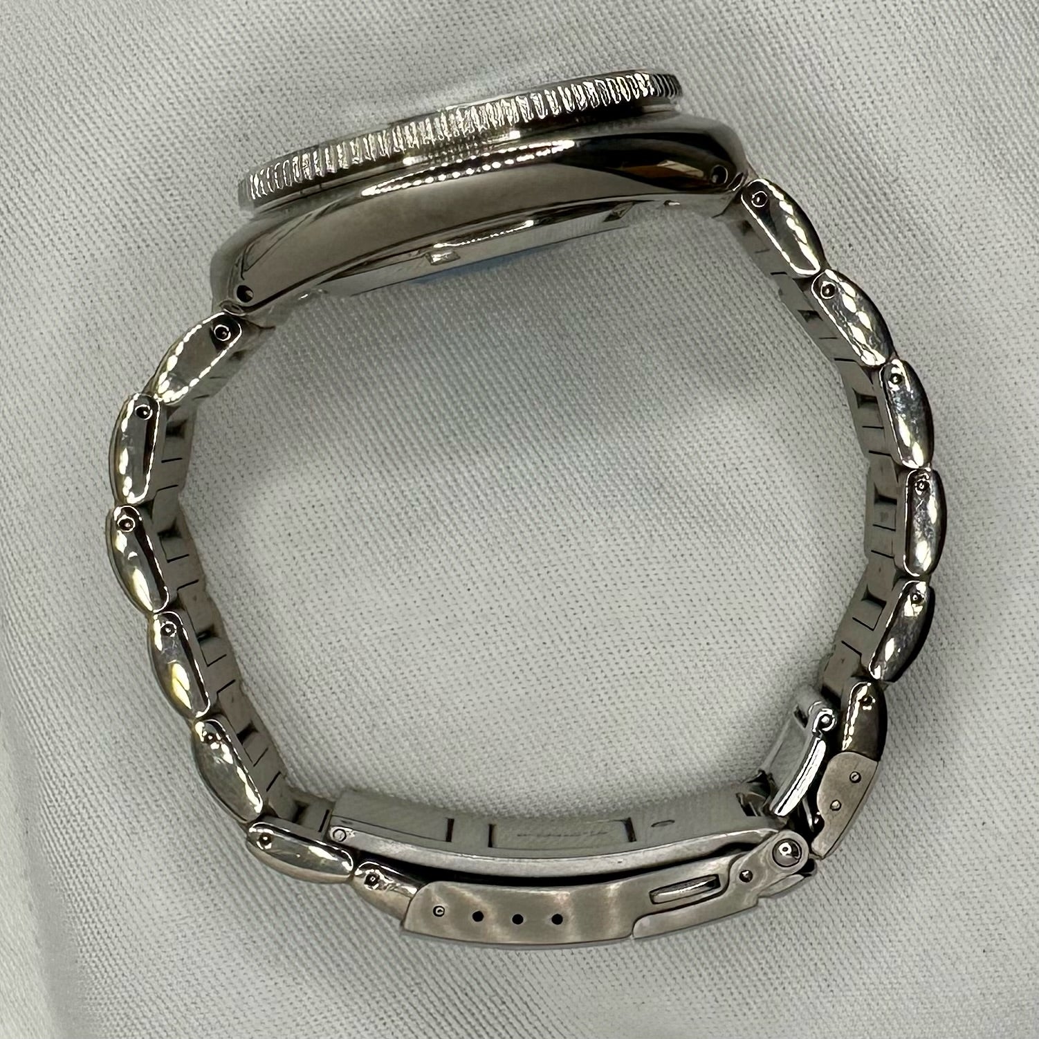 Case #68 — Seiko Prospex “Ice Diver” SPB265 — Like New, Full Kit
